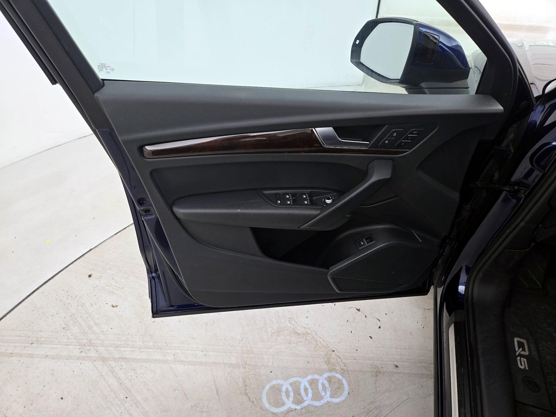 Thumbnail: 2018 Audi Q5 - 12