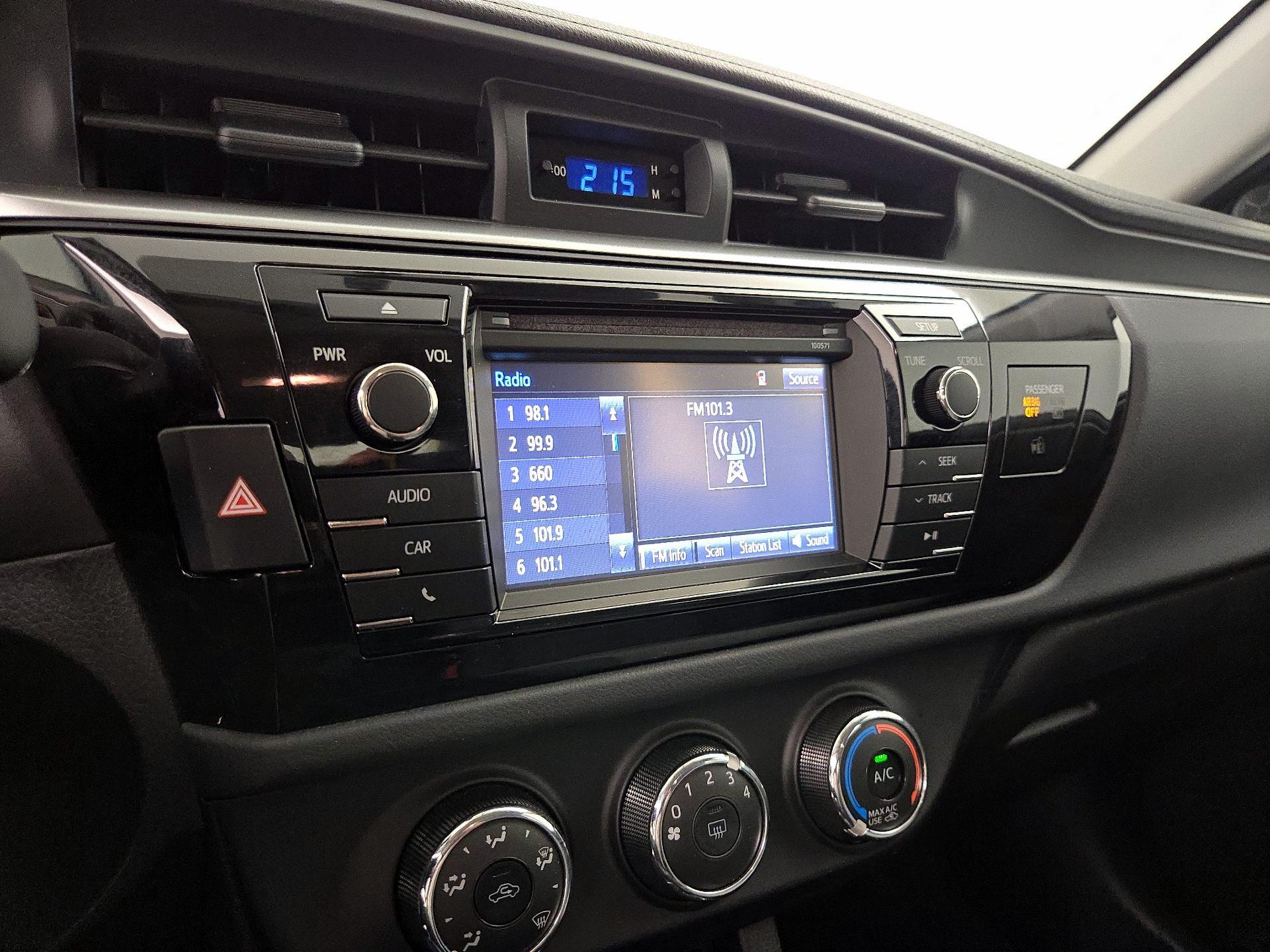Thumbnail: 2016 Toyota Corolla - 14