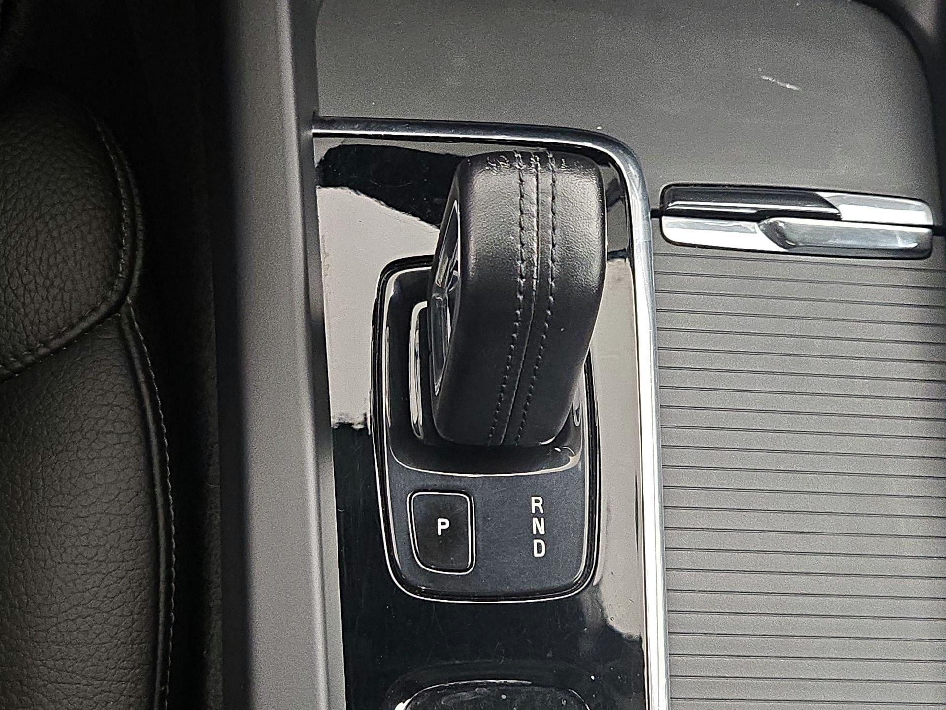 Thumbnail: 2020 Volvo XC60 - 17