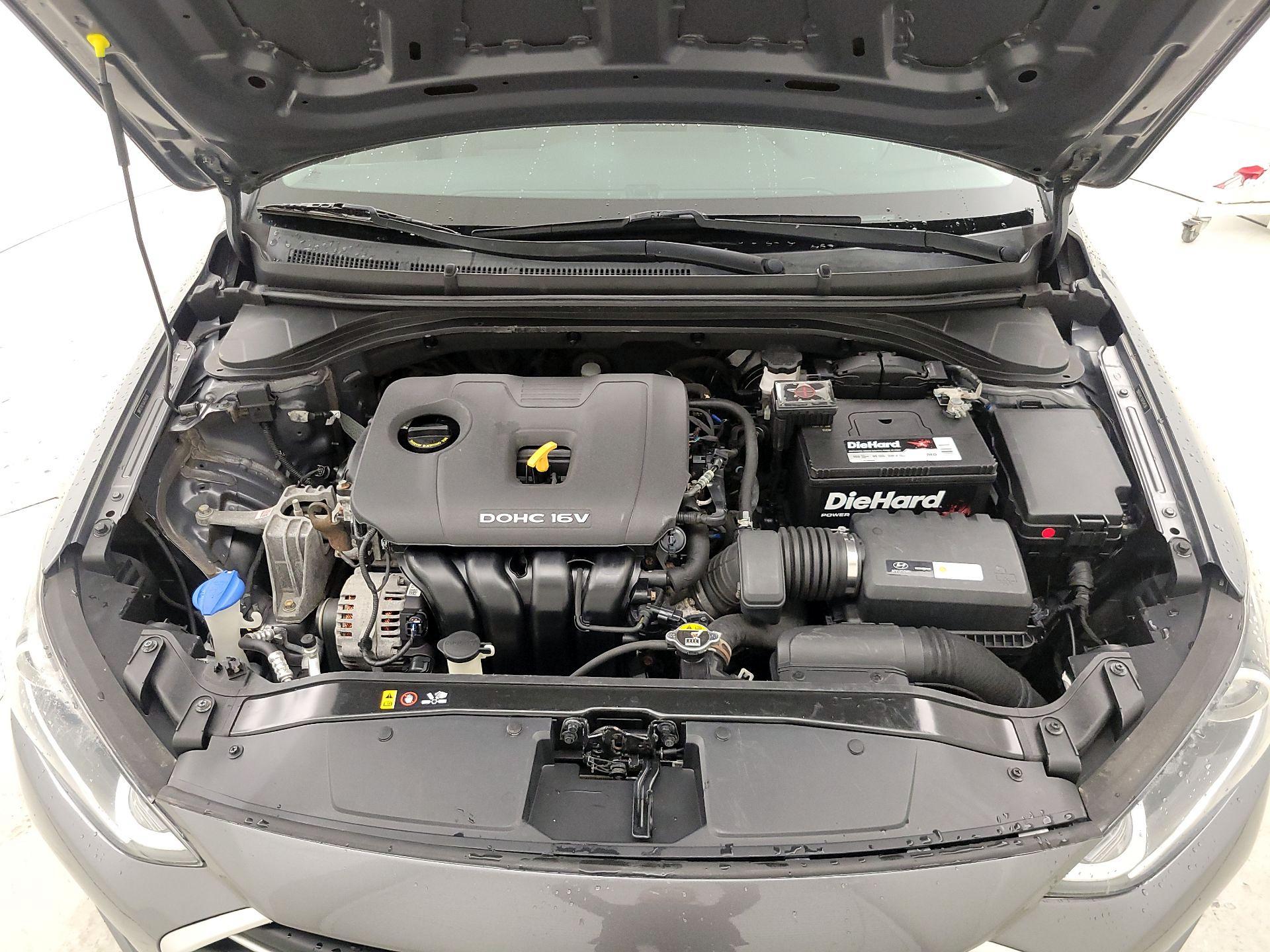 Thumbnail: 2018 Hyundai Elantra - 20