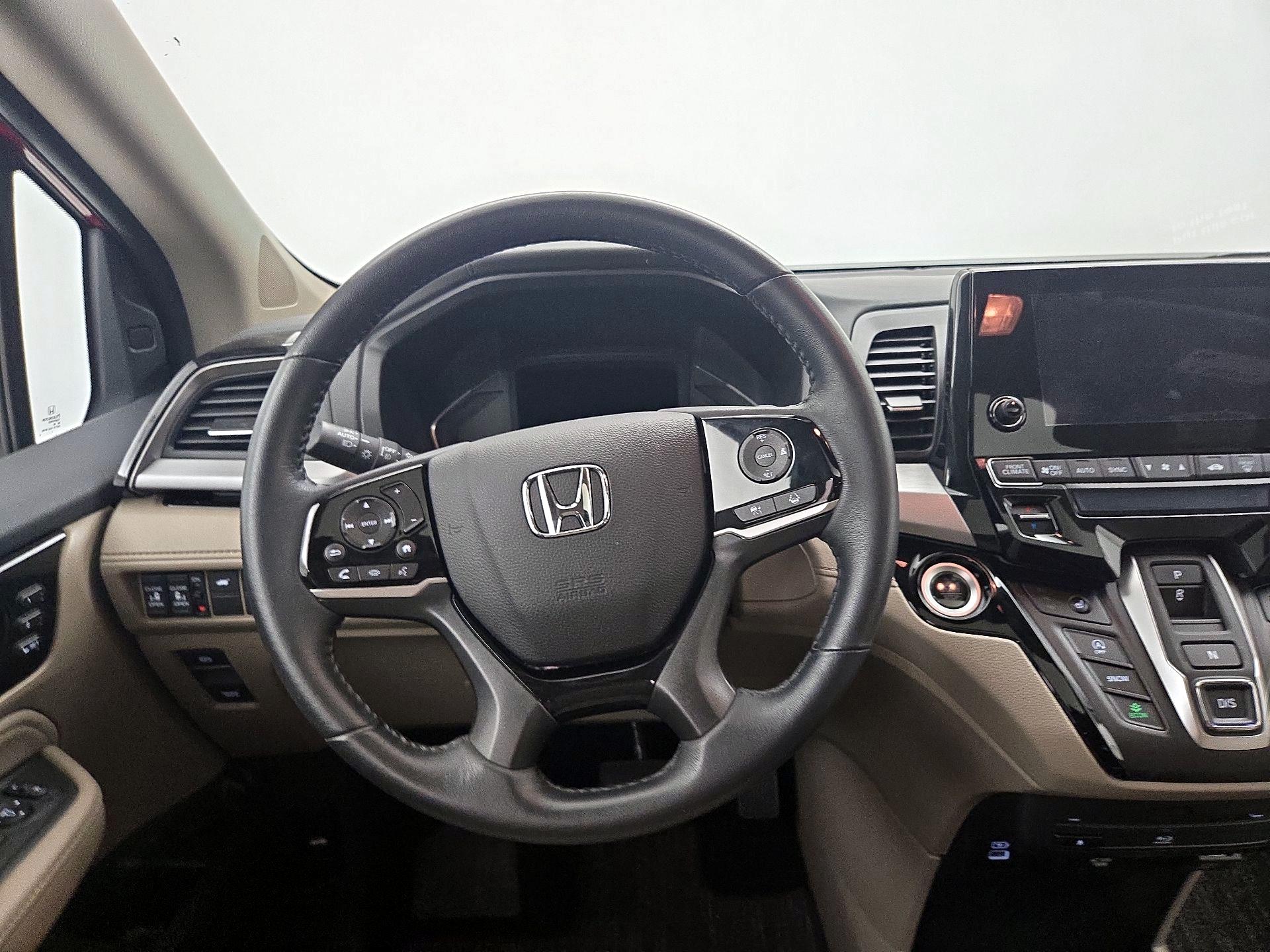 Thumbnail: 2023 Honda Odyssey - 10