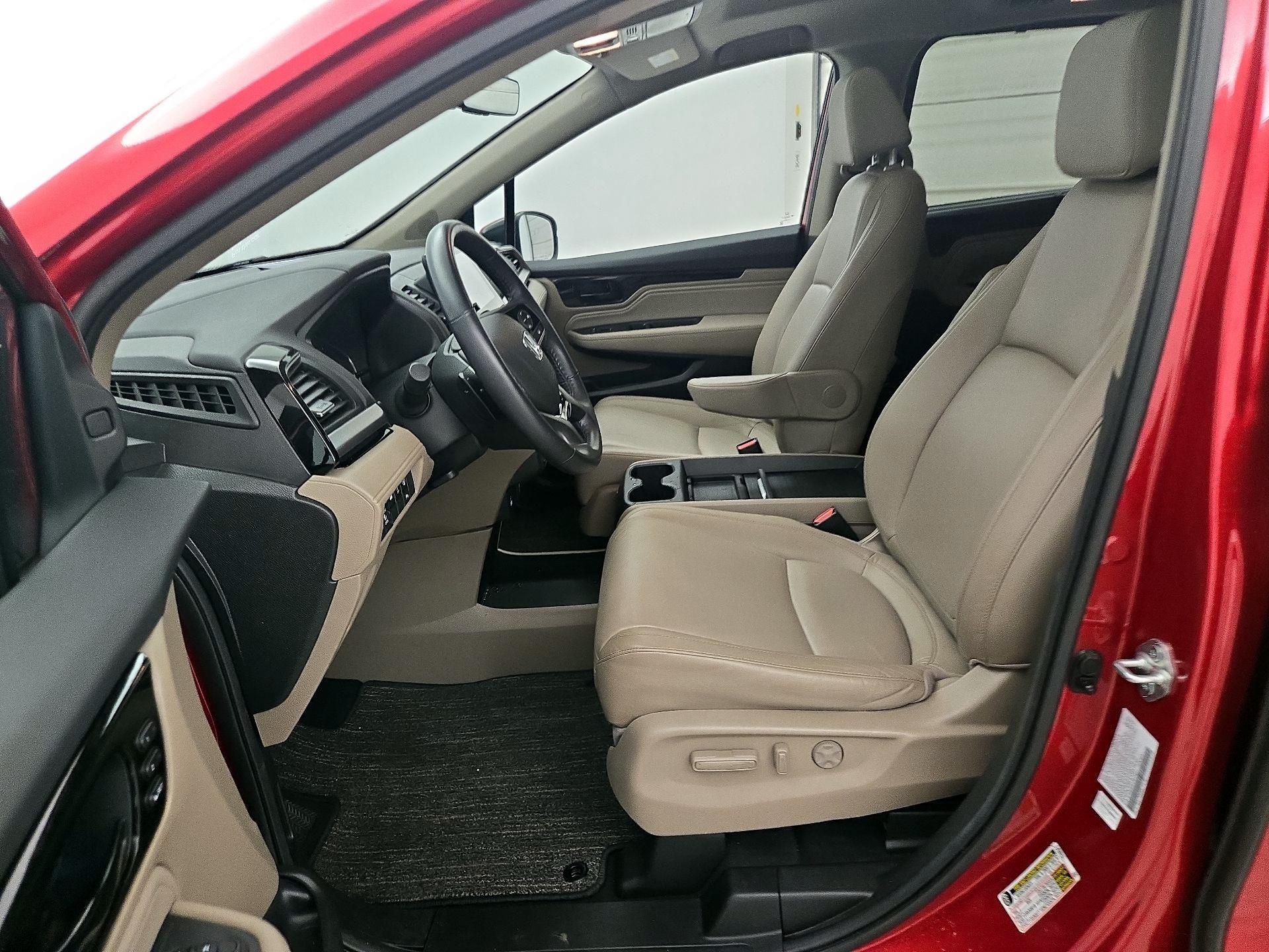 Thumbnail: 2023 Honda Odyssey - 11