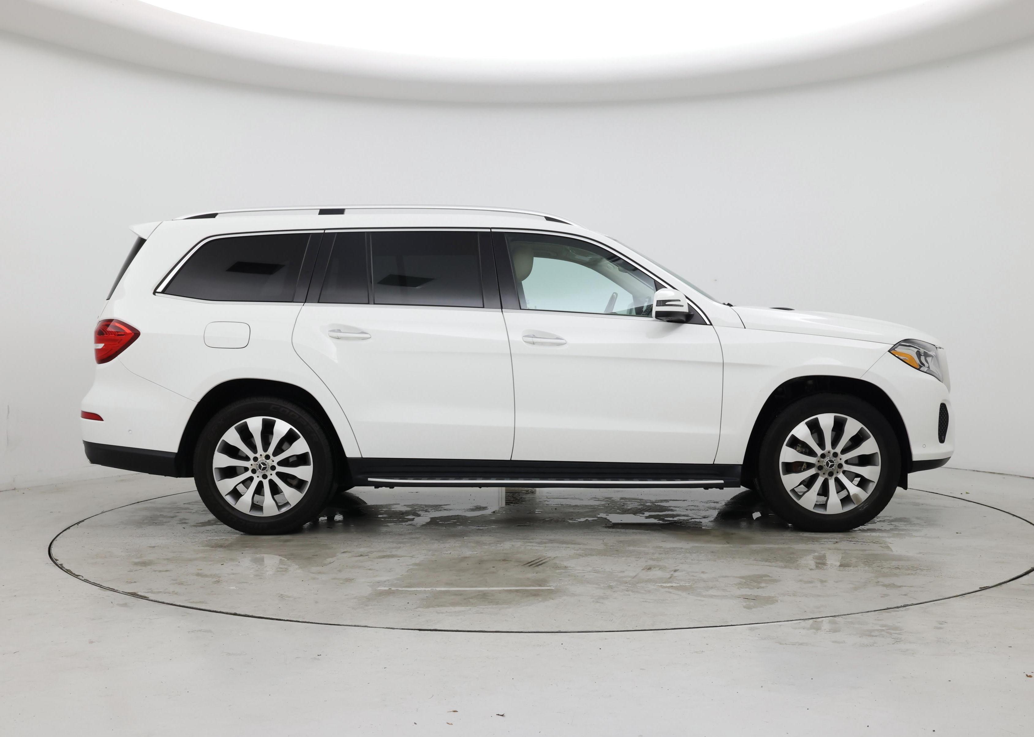 Thumbnail: 2017 Mercedes-Benz GLS - 7