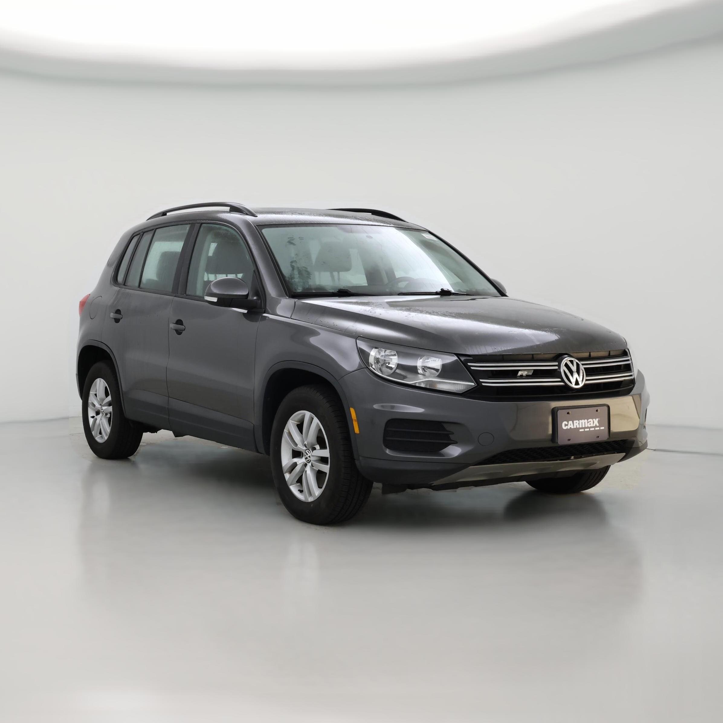Thumbnail: 2015 Volkswagen Tiguan - 1
