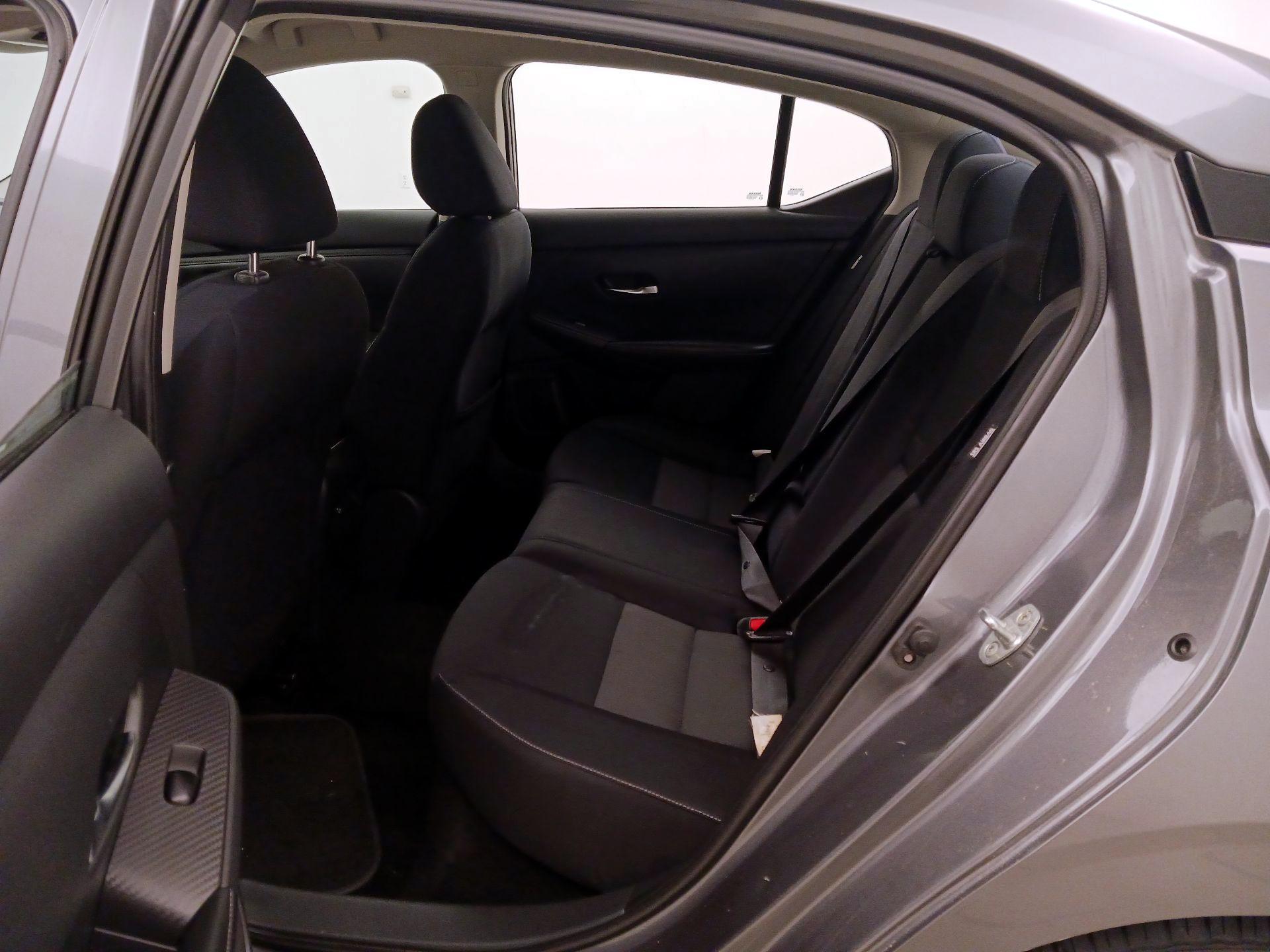 Thumbnail: 2020 Nissan Sentra - 19