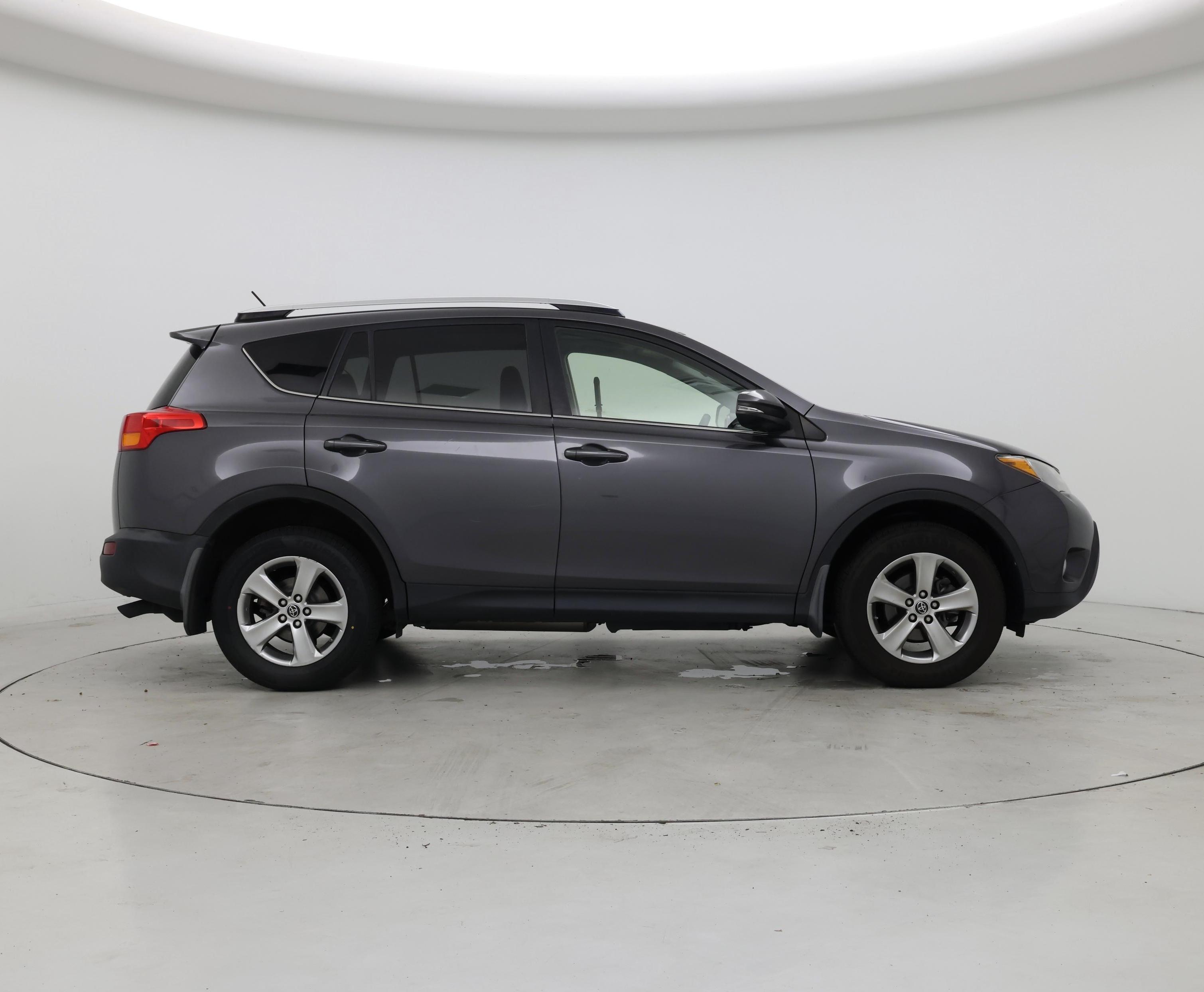 Thumbnail: 2015 Toyota RAV4 - 7