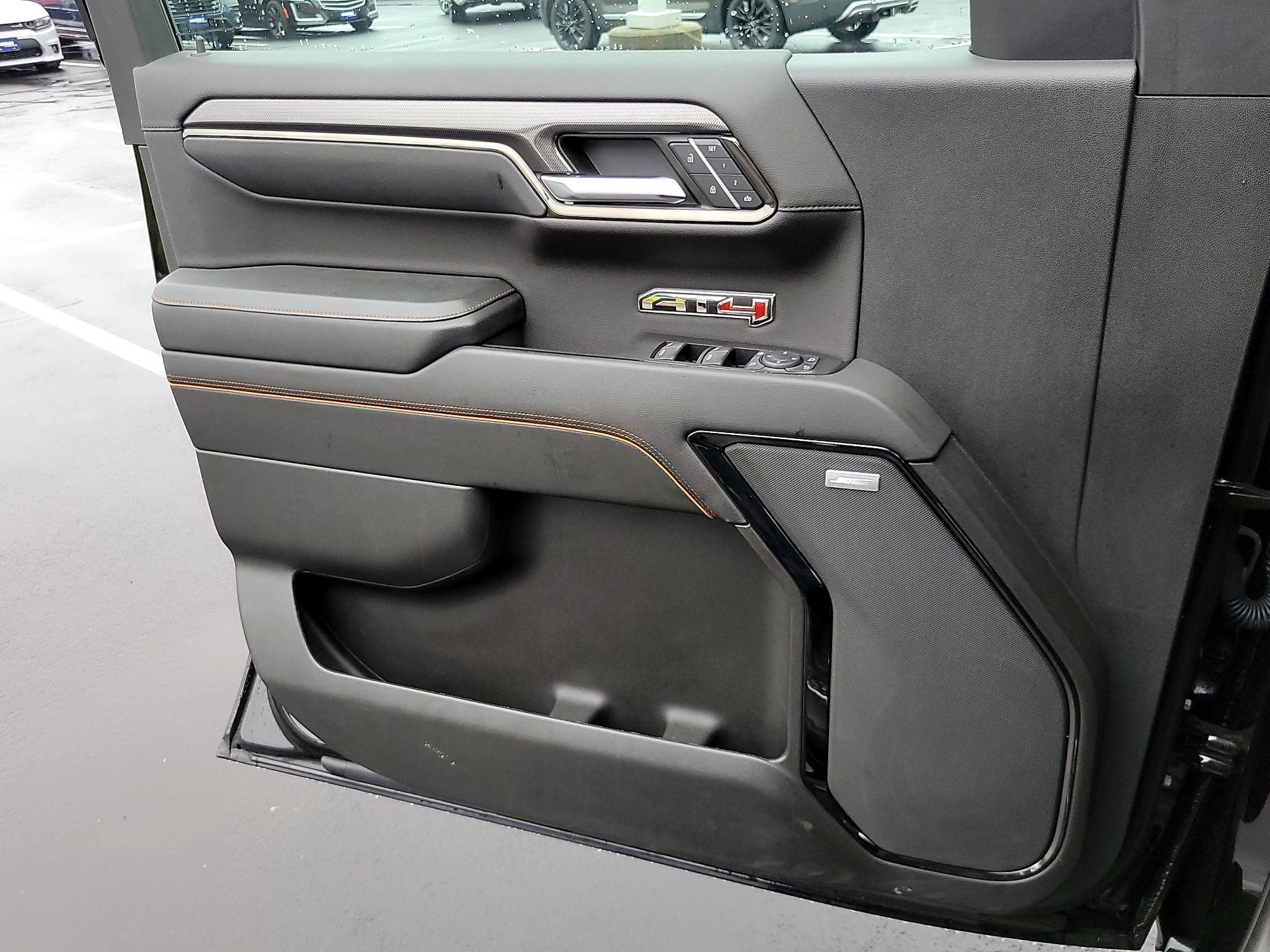 Thumbnail: 2023 GMC Sierra 1500 - 10