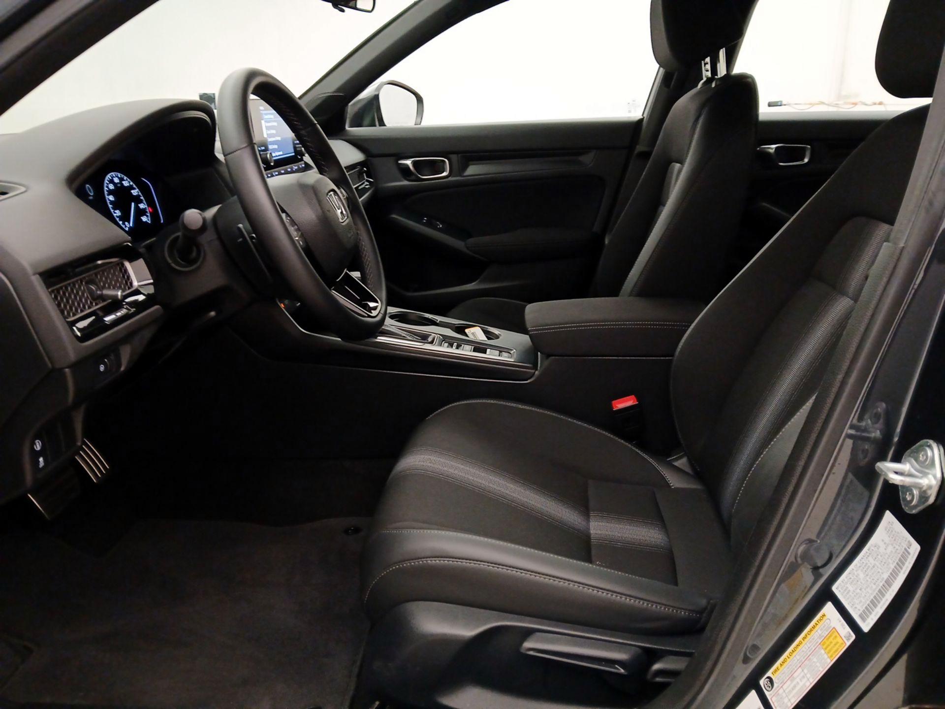 Thumbnail: 2024 Honda Civic - 11