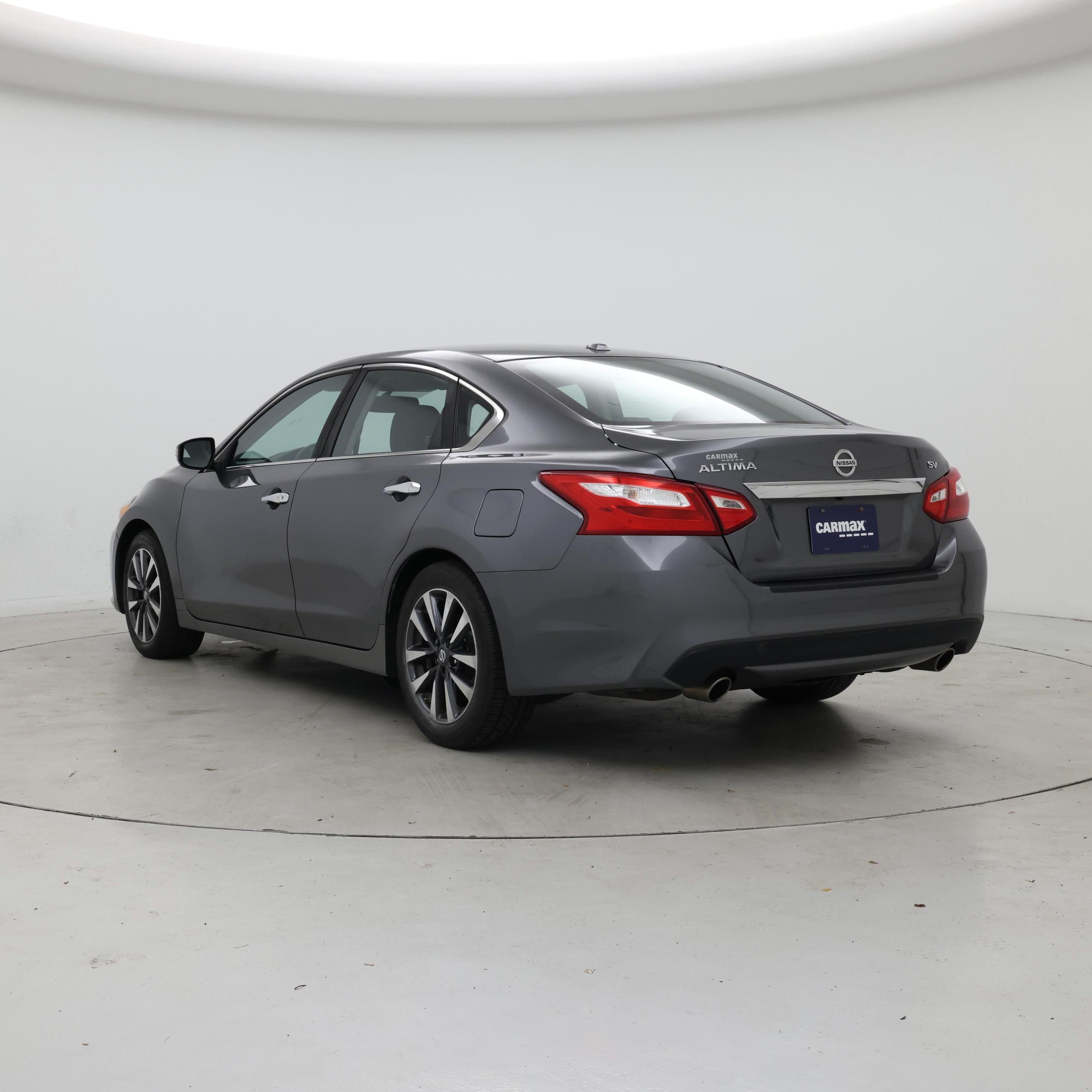 Thumbnail: 2017 Nissan Altima - 2