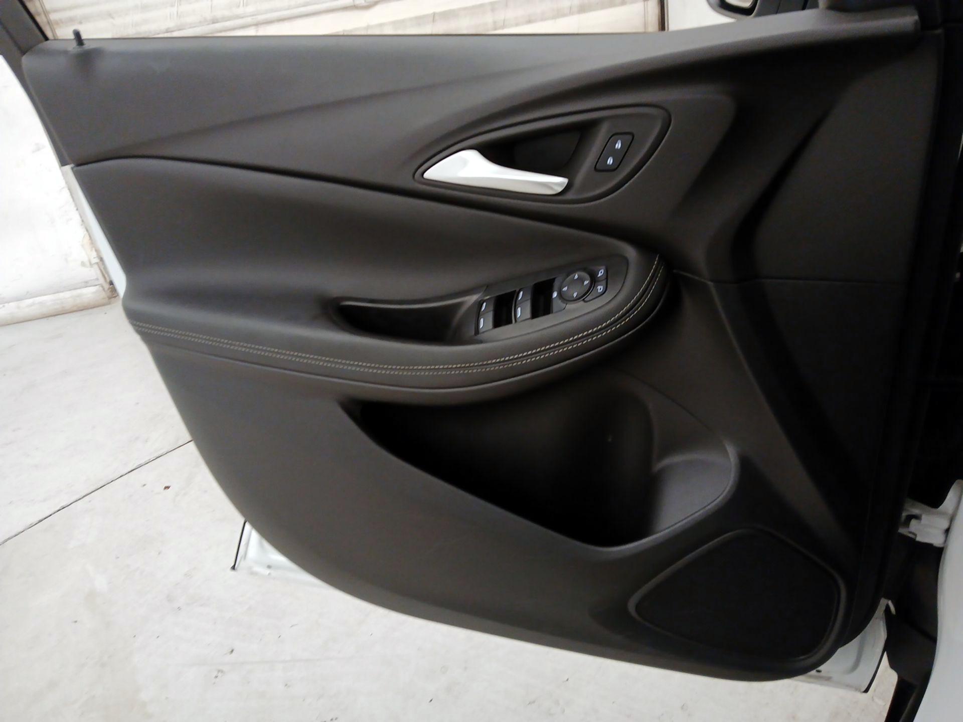 Thumbnail: 2023 Buick Encore GX - 12
