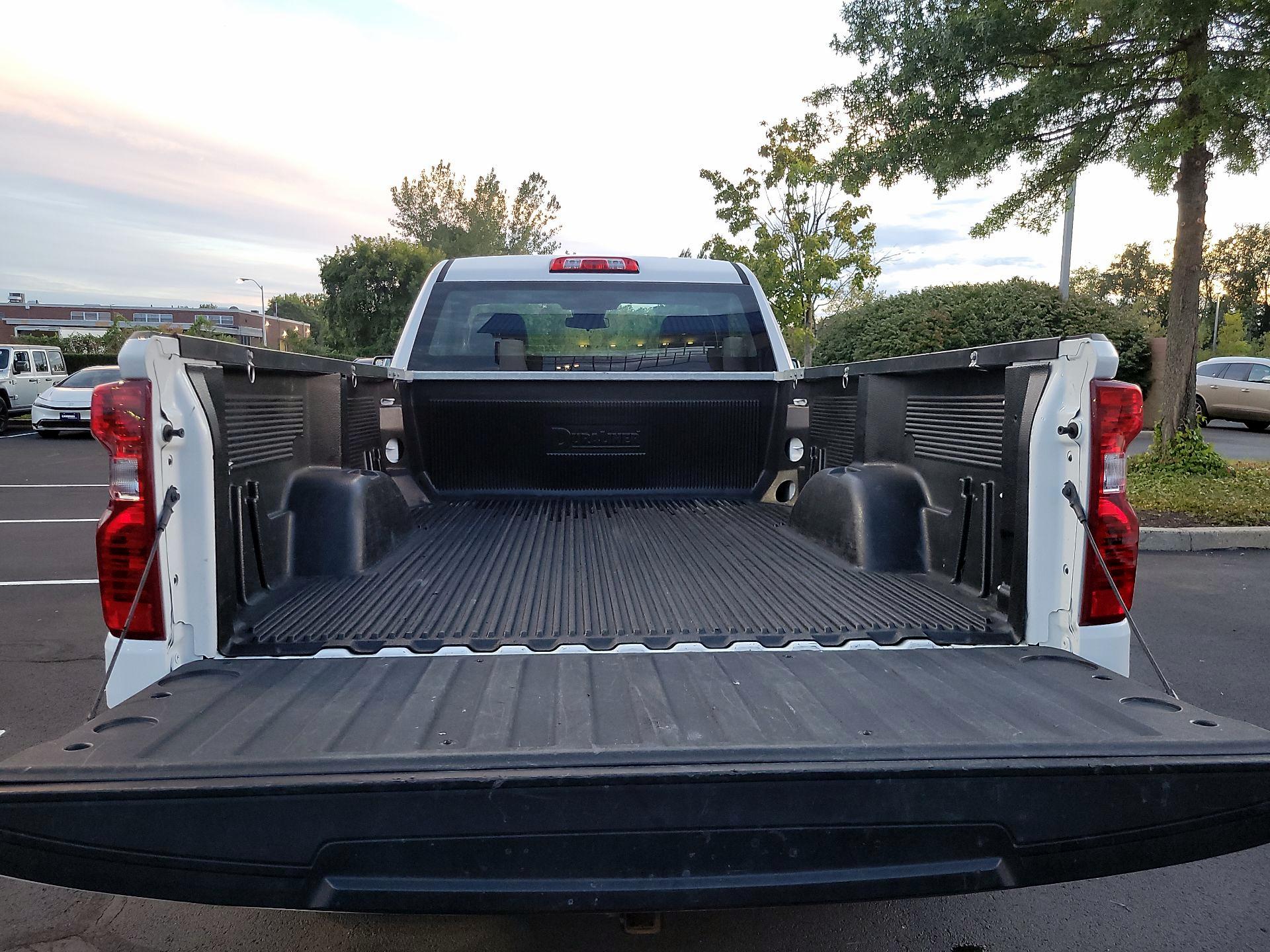 Thumbnail: 2024 Chevrolet Silverado 1500 - 17