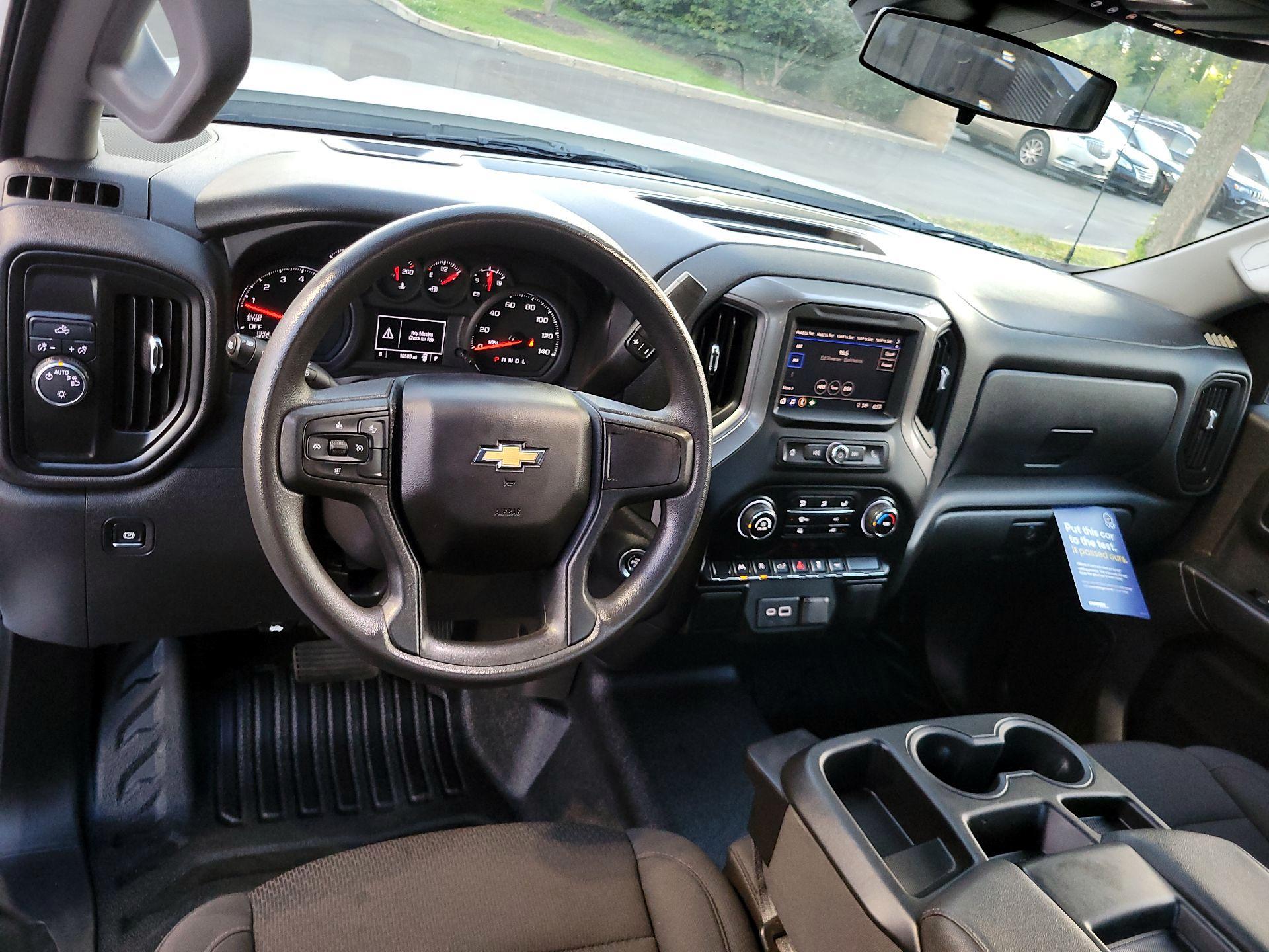 Thumbnail: 2024 Chevrolet Silverado 1500 - 8