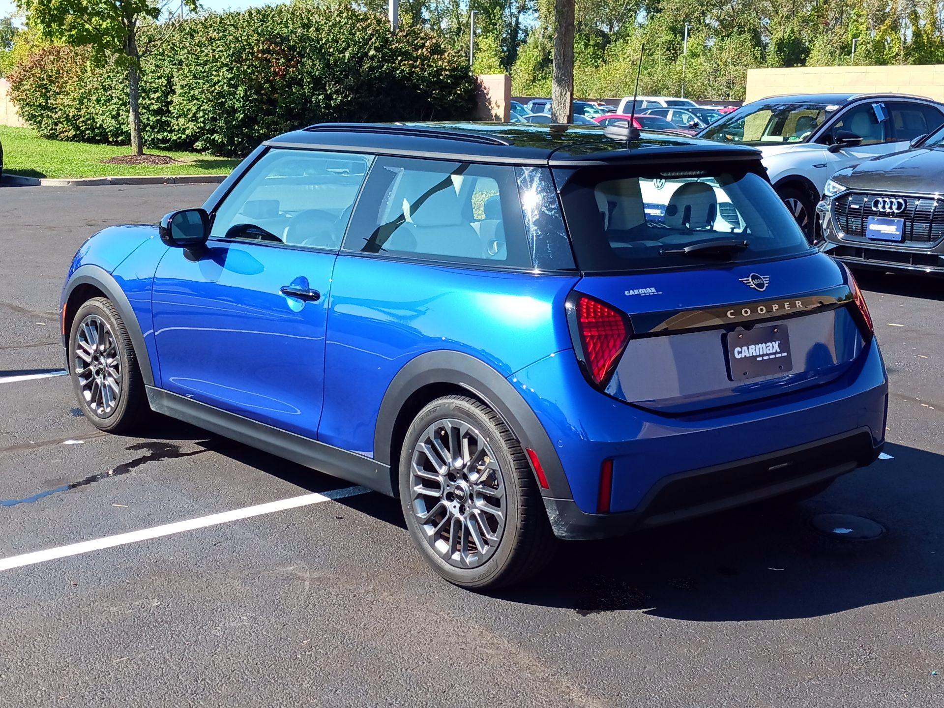 Thumbnail: 2025 MINI Cooper Hardtop - 7