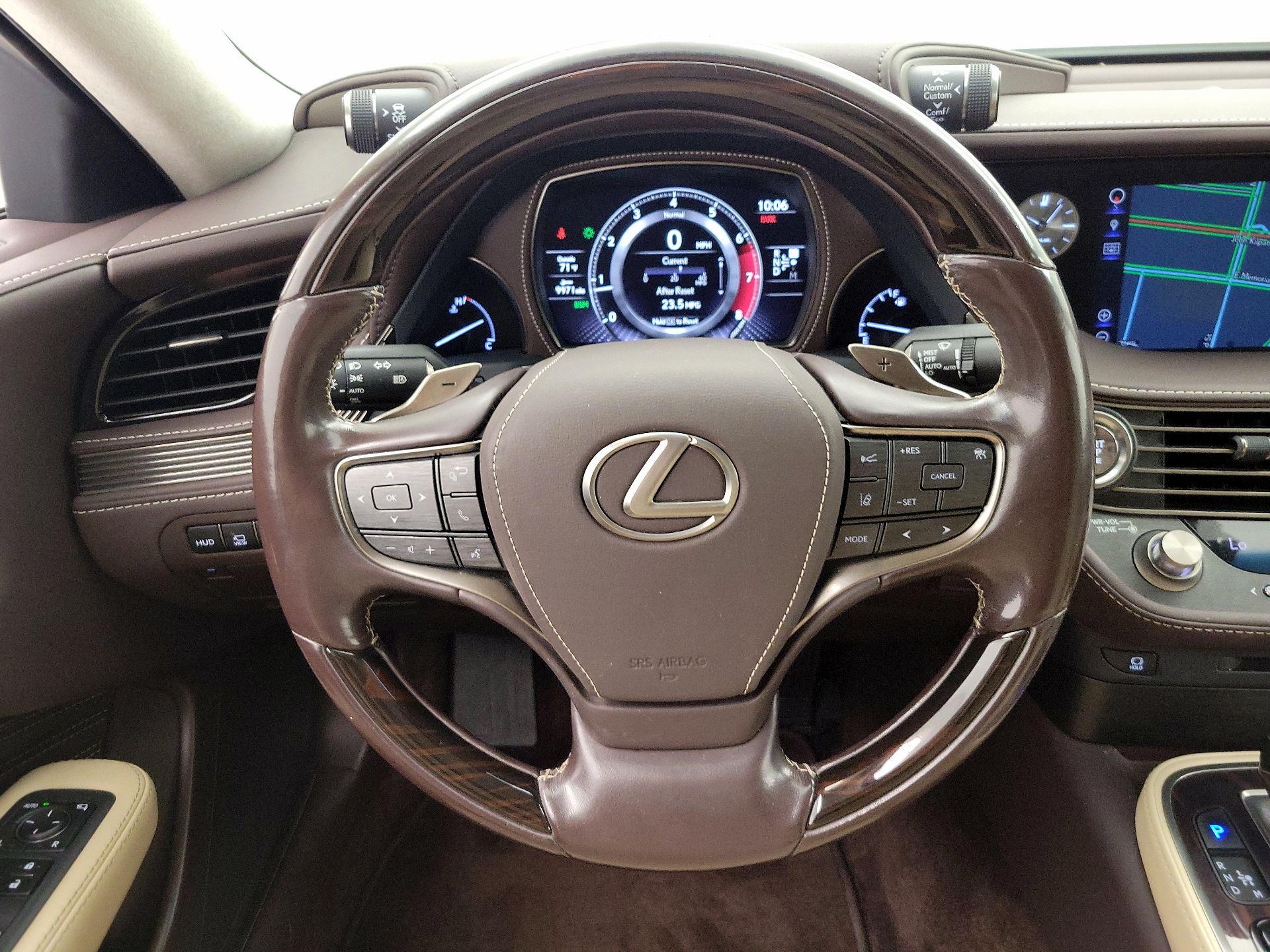 Thumbnail: 2018 Lexus LS - 10