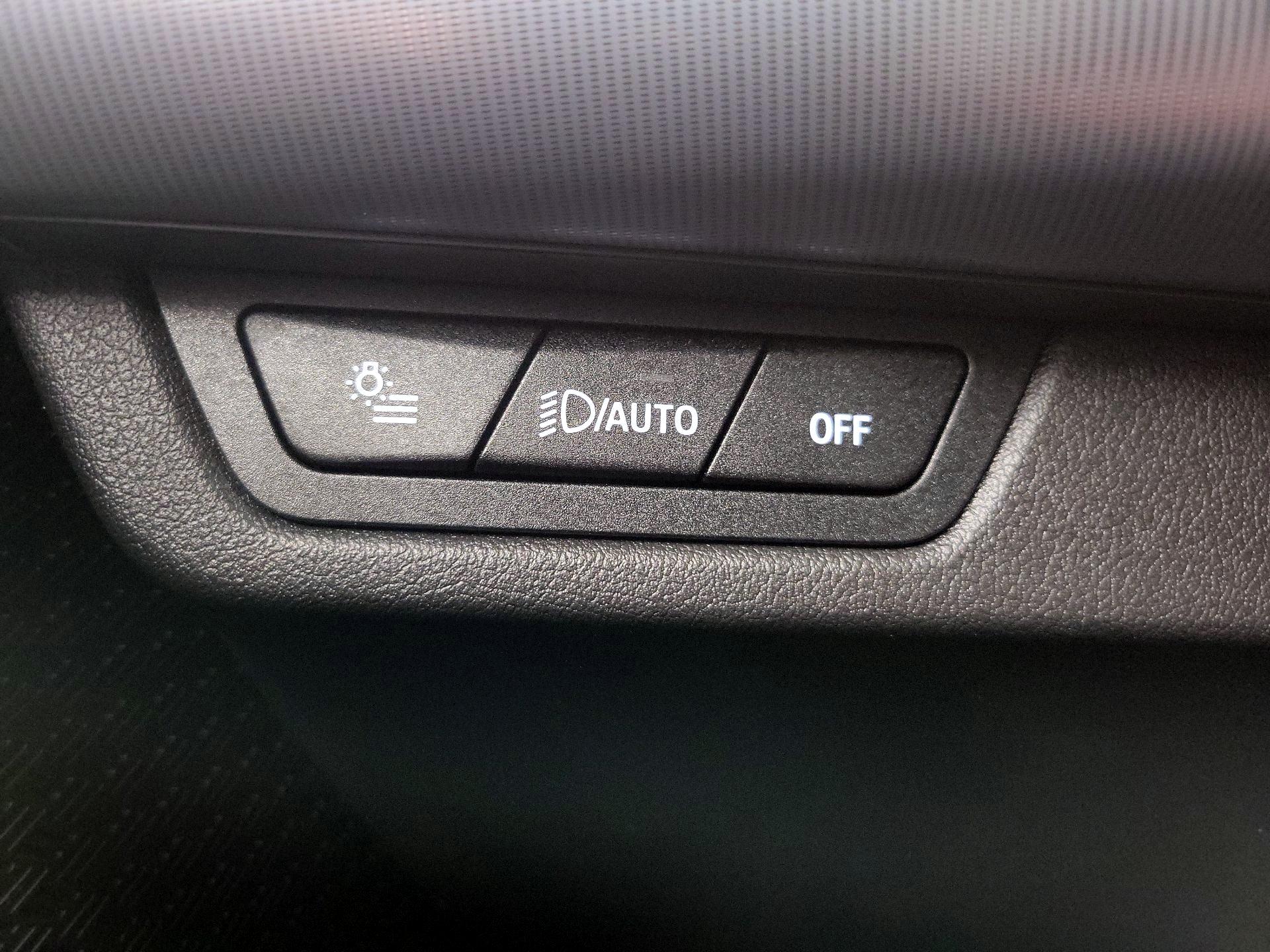 Thumbnail: 2023 BMW X1 - 13