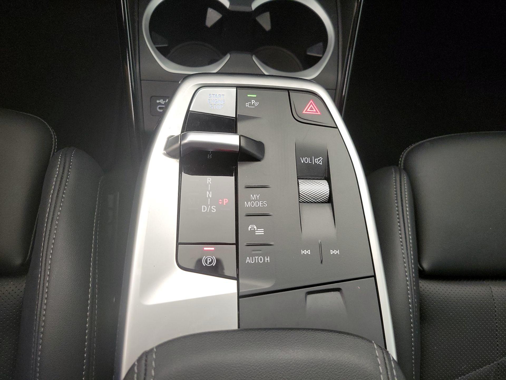 Thumbnail: 2023 BMW X1 - 18