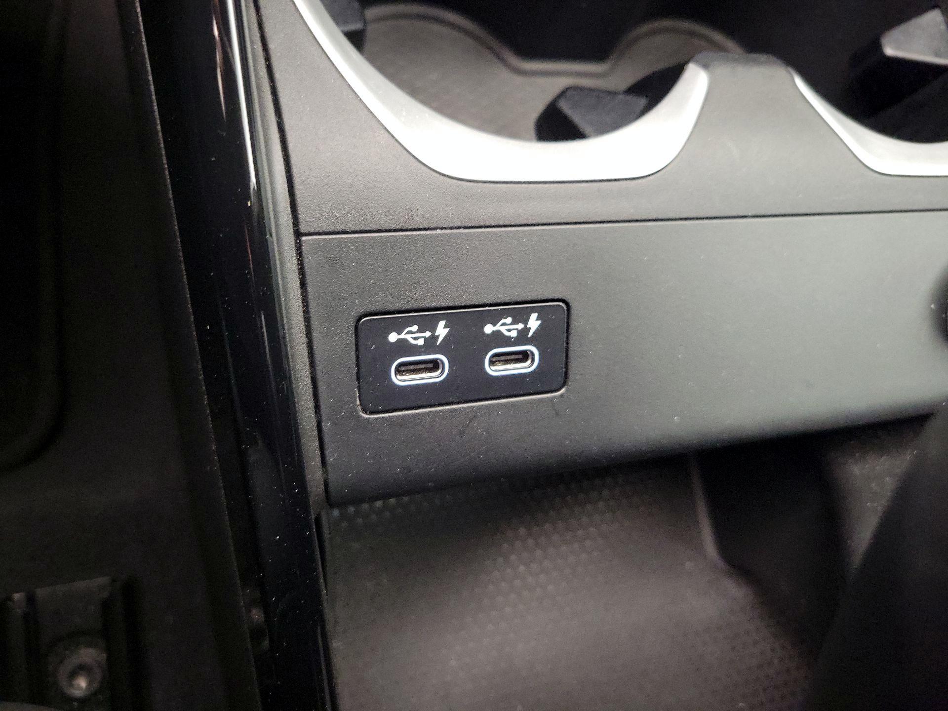 Thumbnail: 2023 BMW X1 - 19