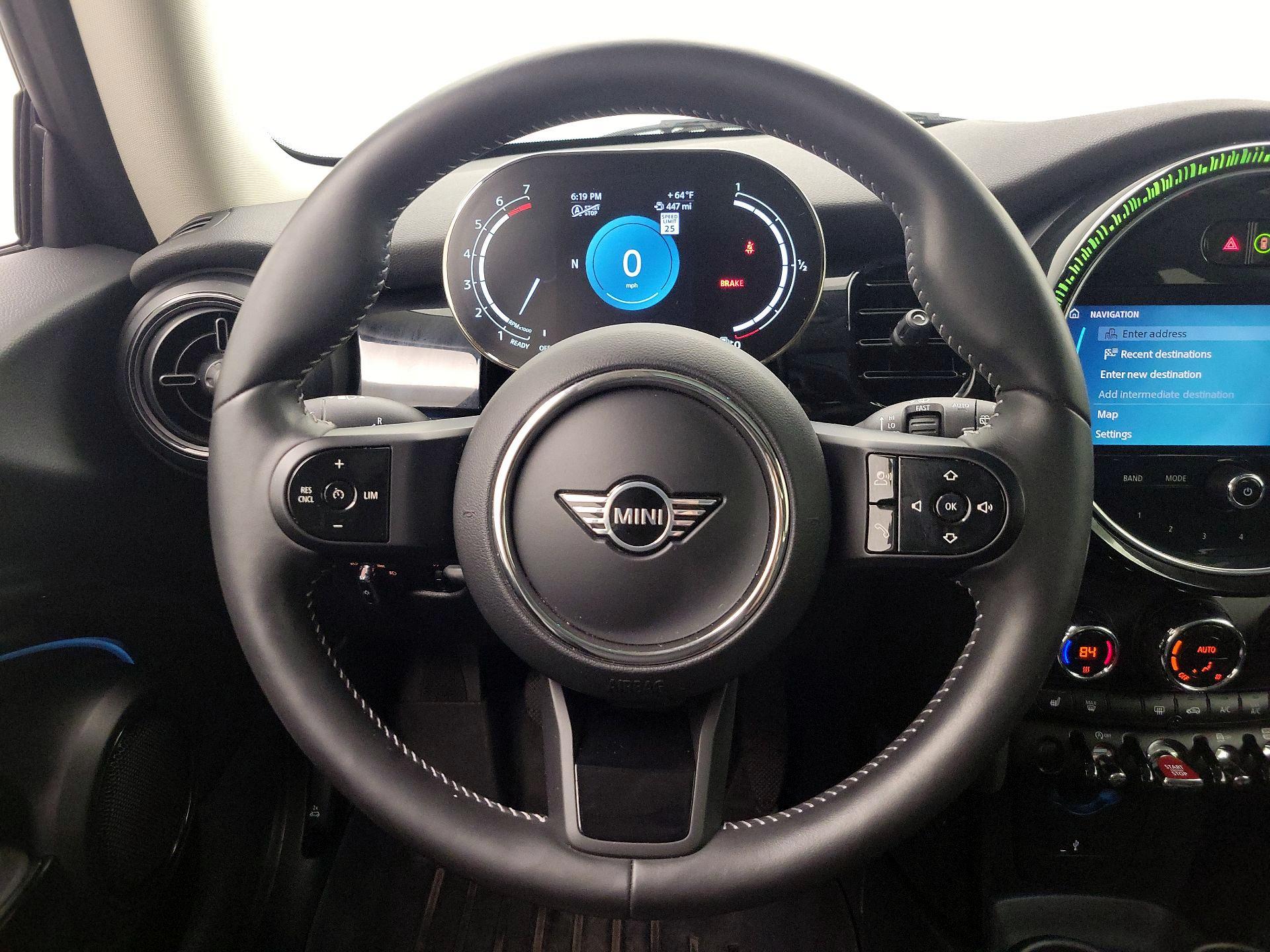 Thumbnail: 2022 MINI Cooper Hardtop - 10