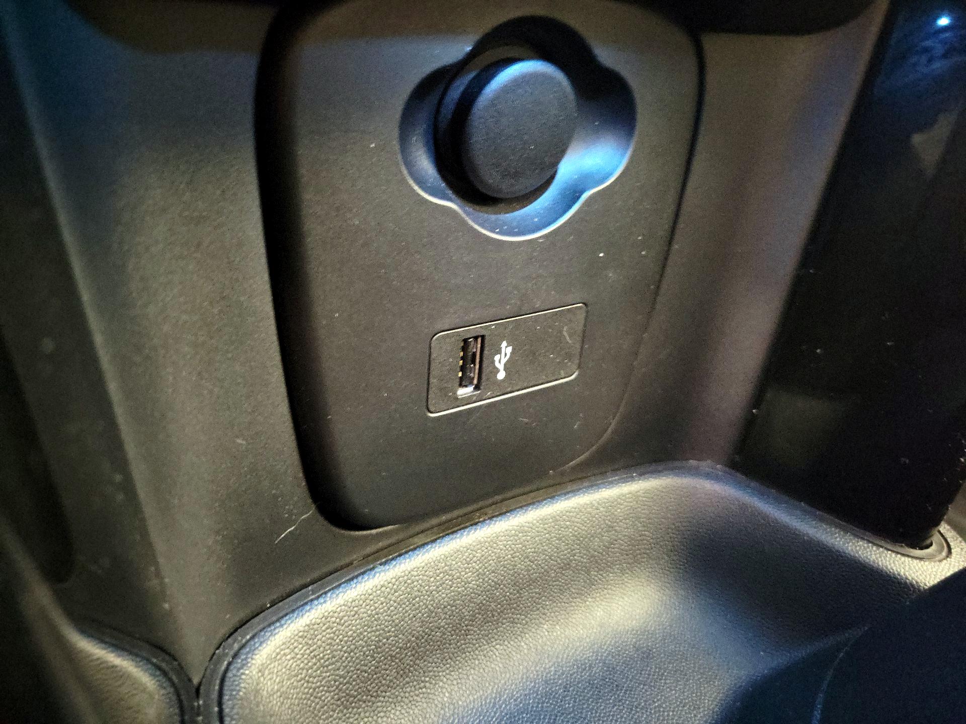 Thumbnail: 2022 MINI Cooper Hardtop - 19