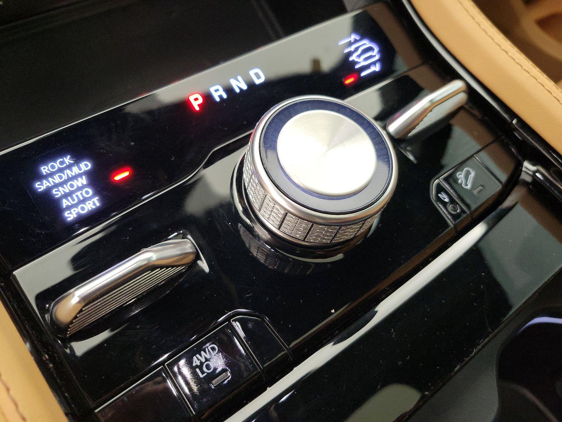 Thumbnail: 2023 Jeep Grand Cherokee - 18