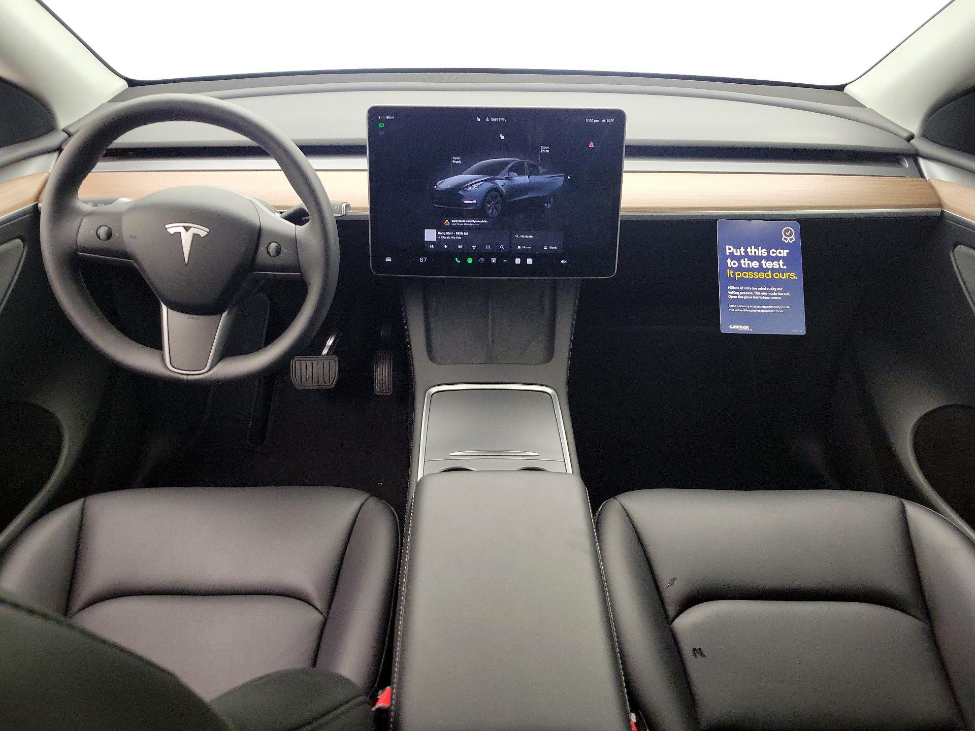 Thumbnail: 2025 Tesla Model Y - 9