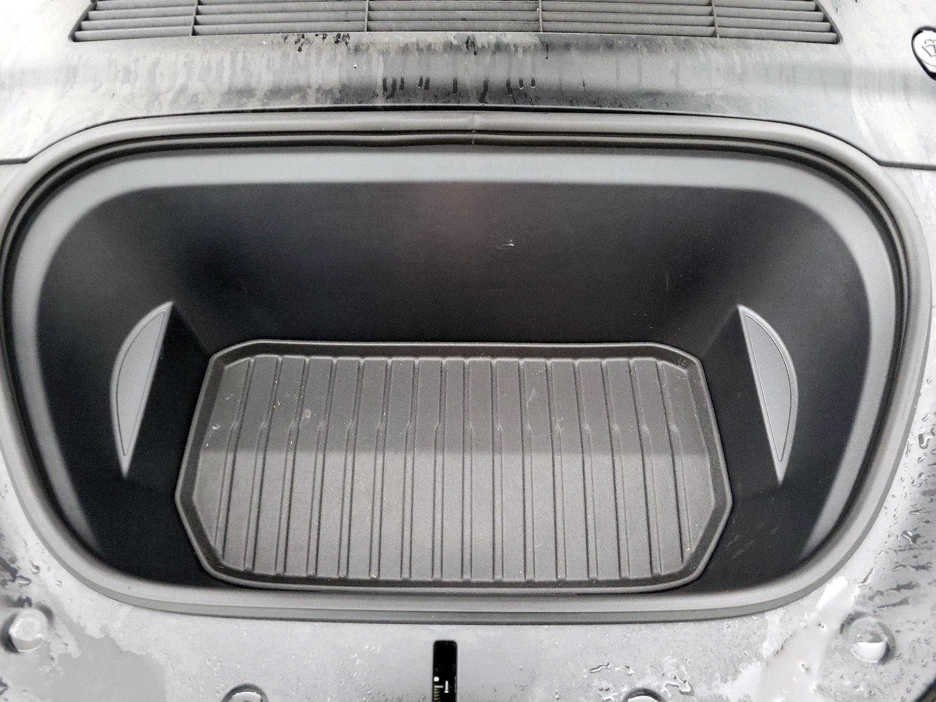 Thumbnail: 2025 Tesla Model Y - 20