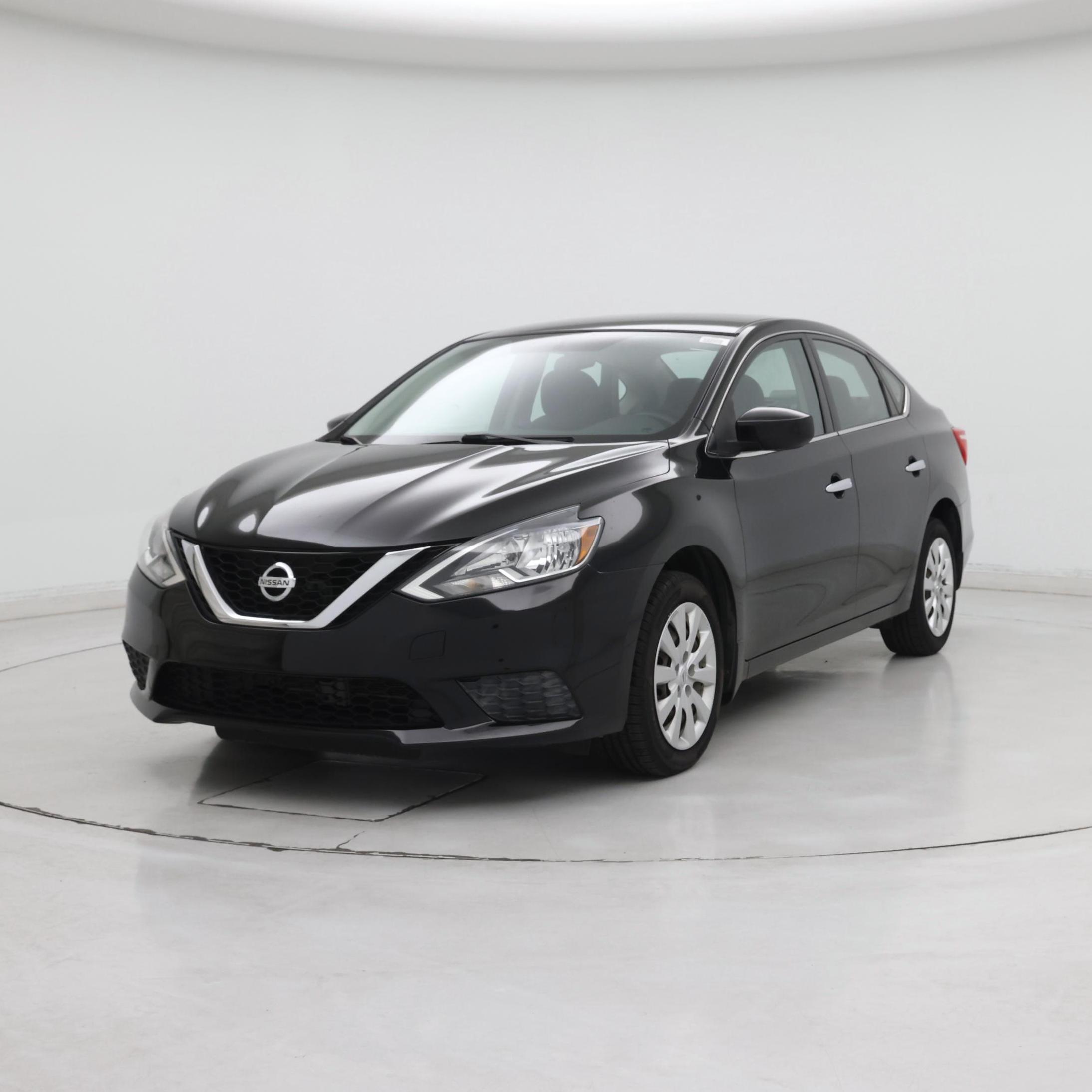 Thumbnail: 2016 Nissan Sentra - 4