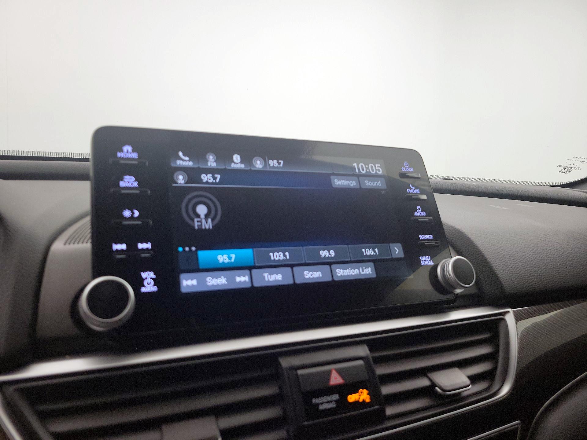 Thumbnail: 2019 Honda Accord - 15