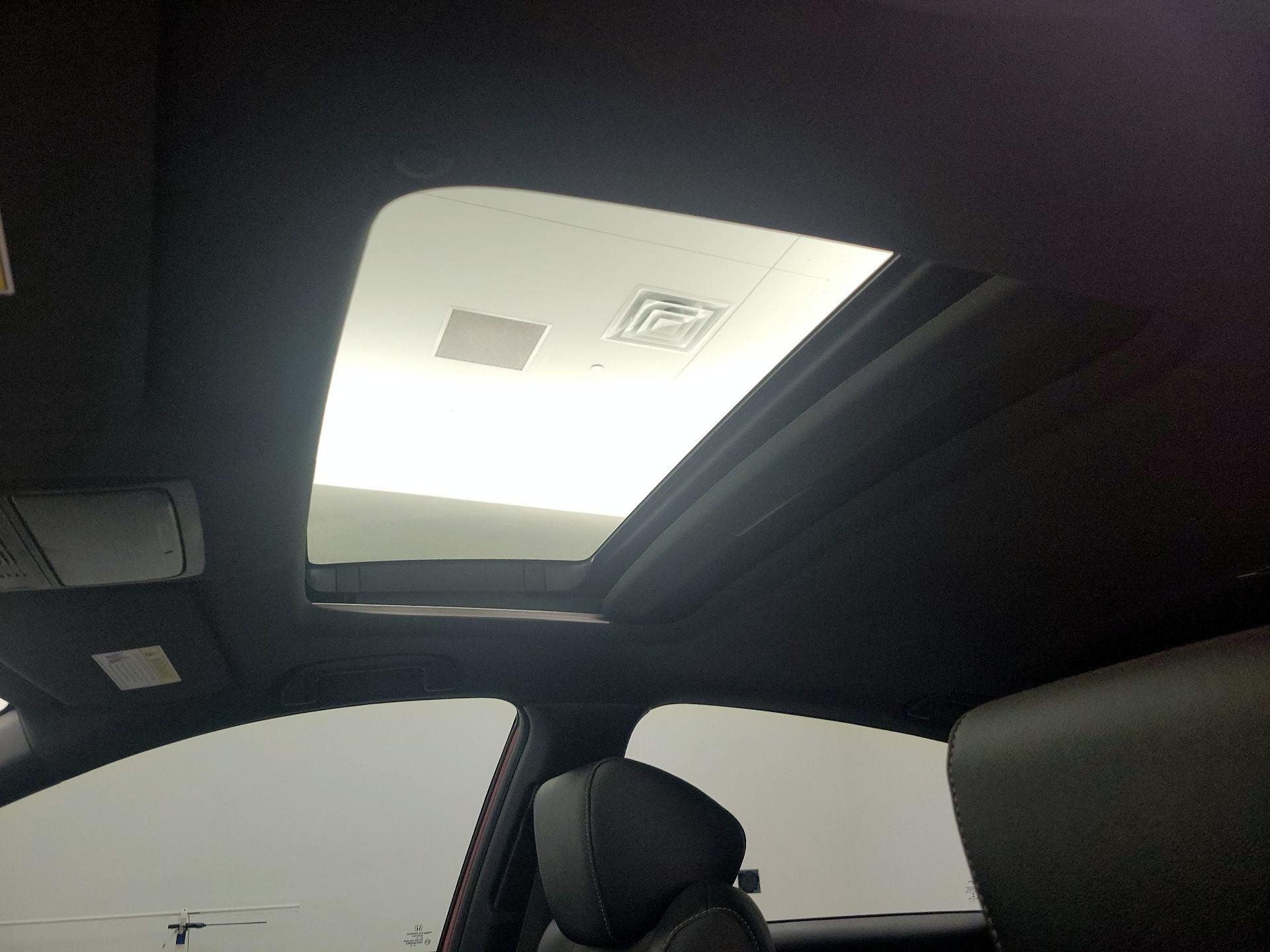 Thumbnail: 2019 Honda Accord - 19