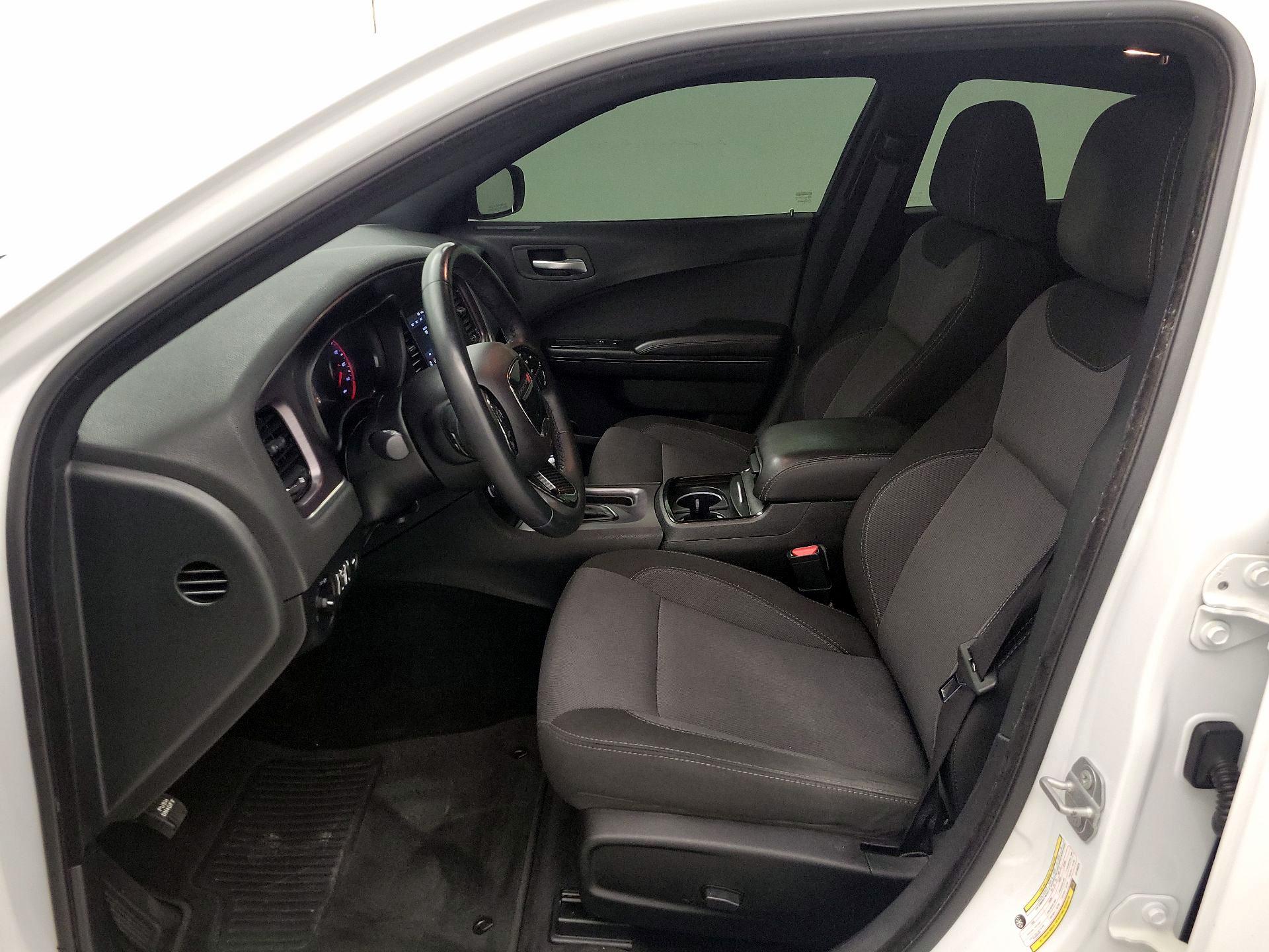 Thumbnail: 2018 Dodge Charger - 11