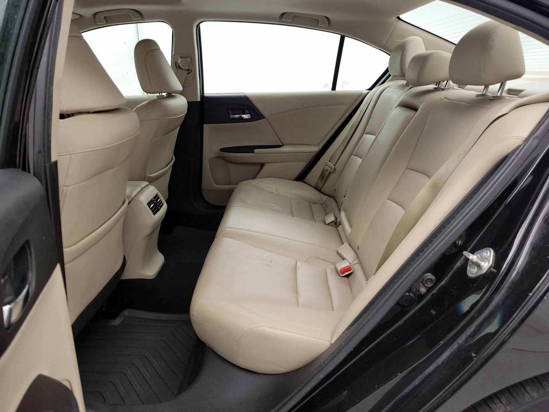 Thumbnail: 2015 Honda Accord - 20