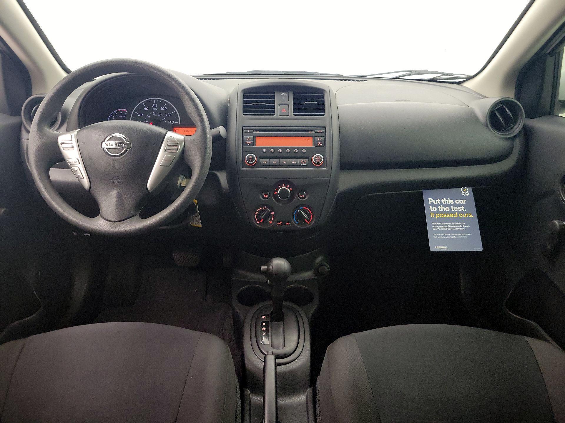 Thumbnail: 2018 Nissan Versa - 9