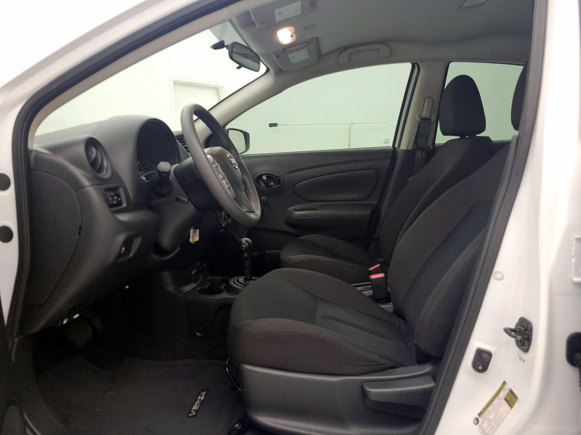 Thumbnail: 2018 Nissan Versa - 11