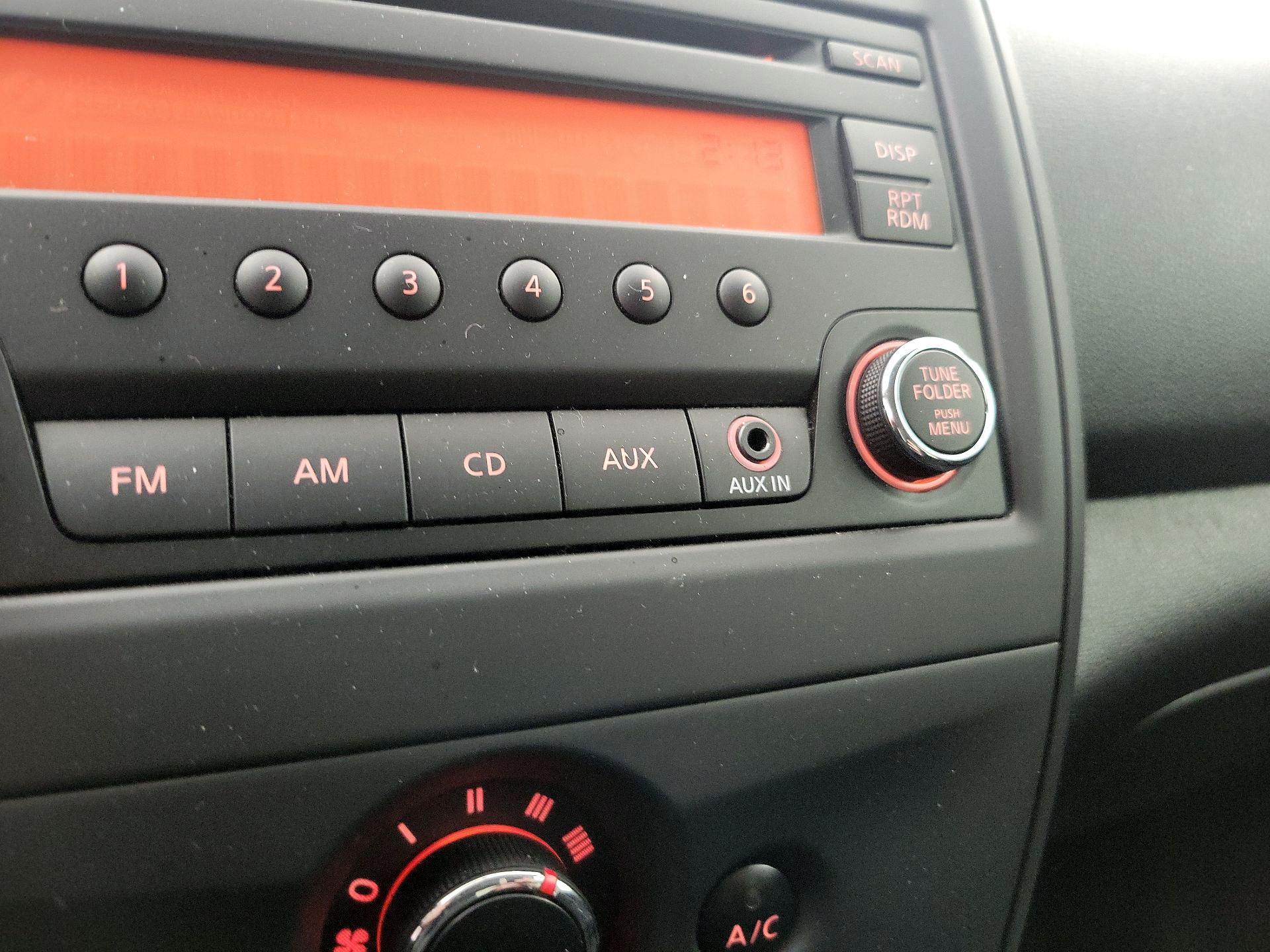 Thumbnail: 2018 Nissan Versa - 17