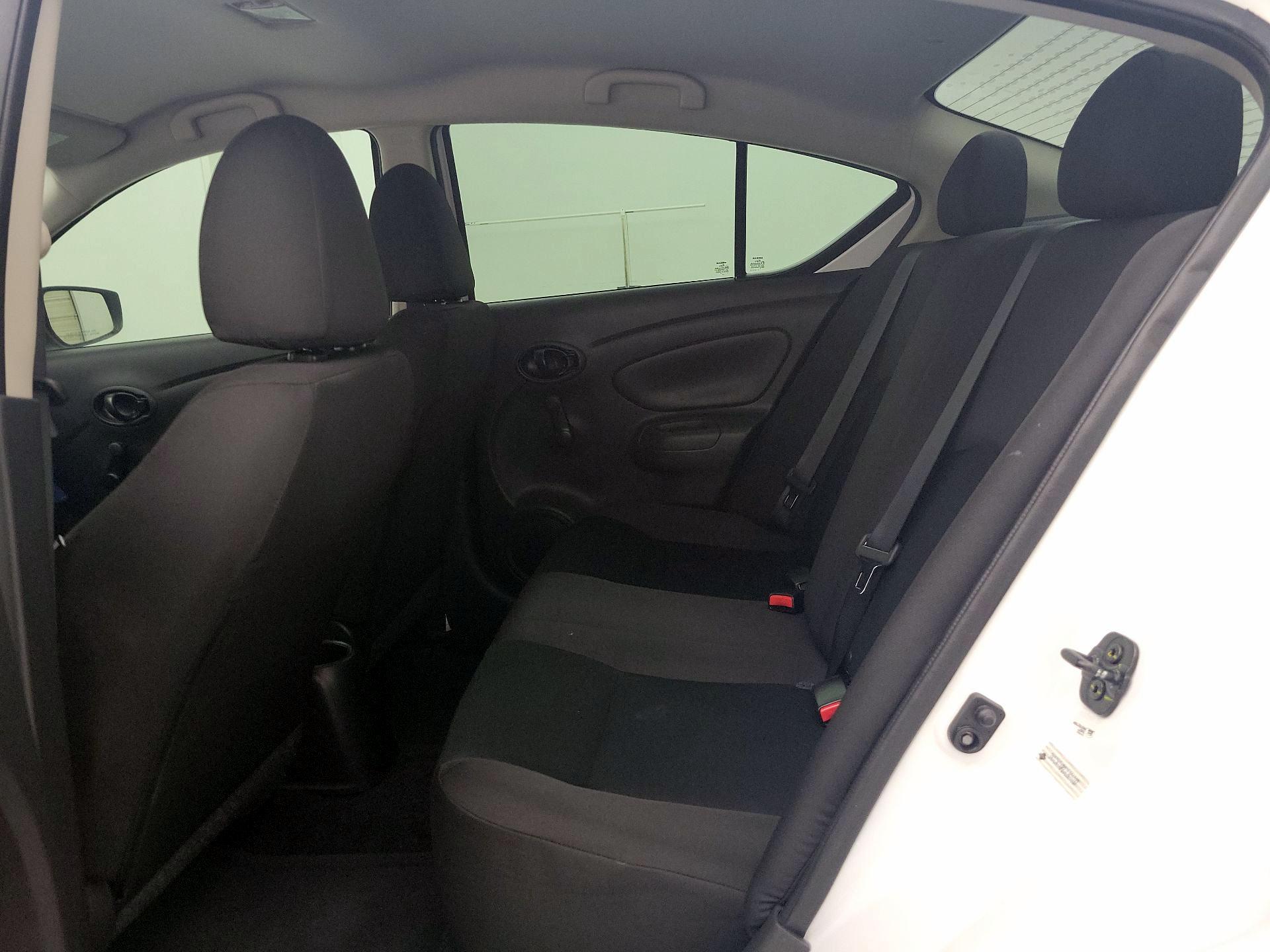 Thumbnail: 2018 Nissan Versa - 18