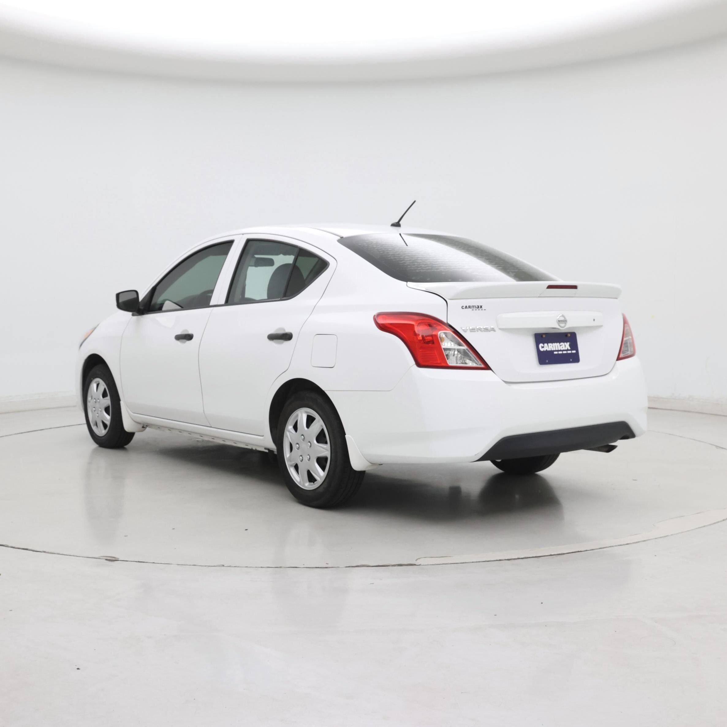 Thumbnail: 2018 Nissan Versa - 2