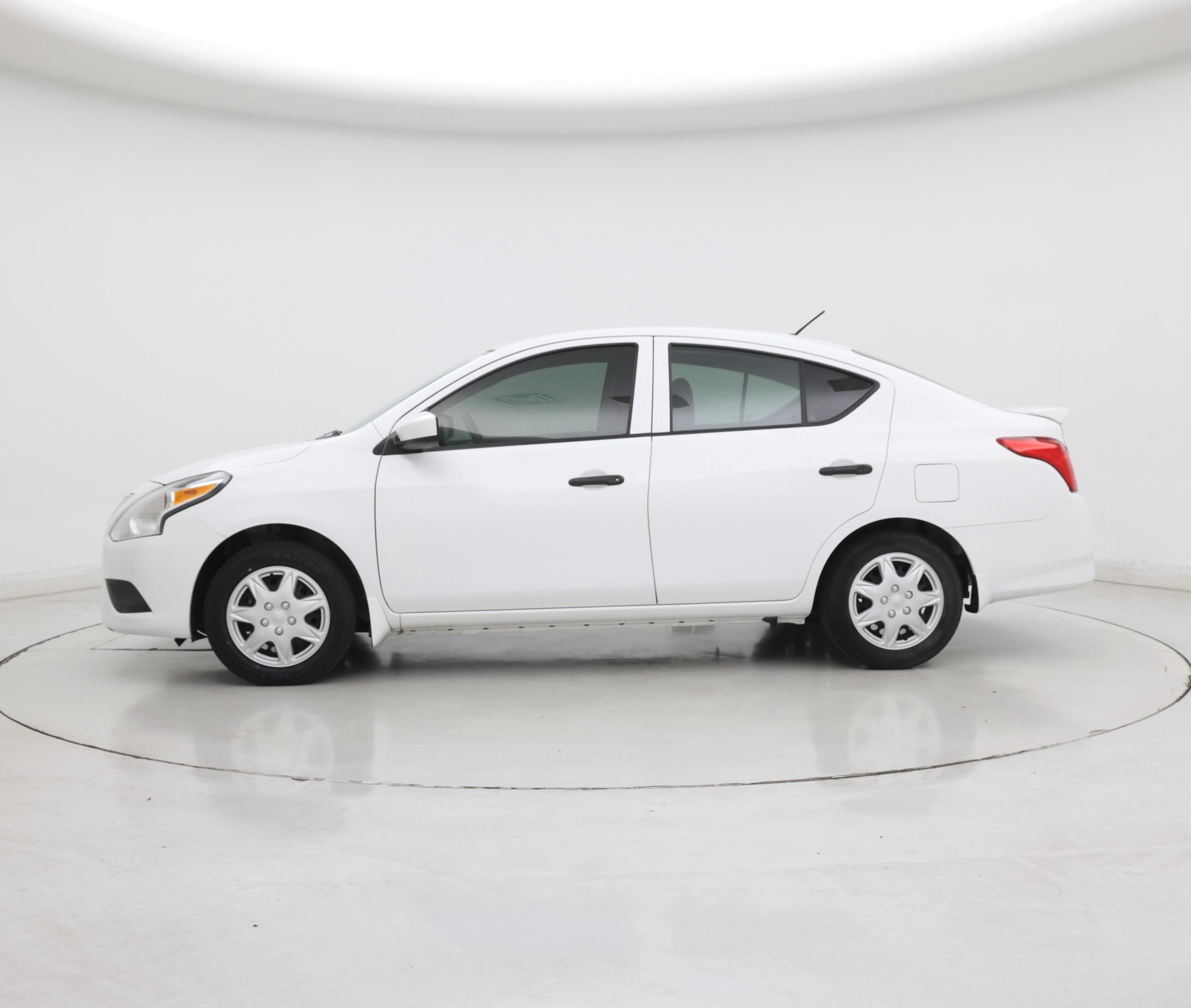 Thumbnail: 2018 Nissan Versa - 3