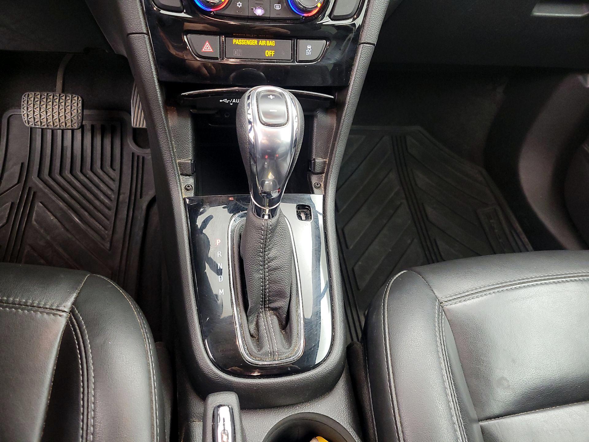 Thumbnail: 2017 Buick Encore - 15