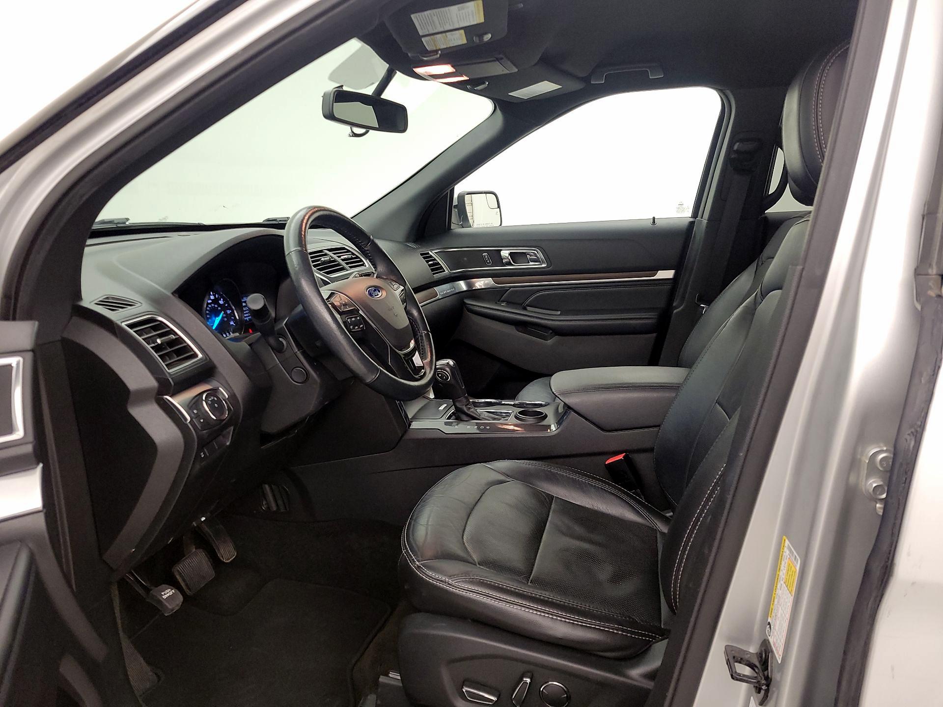 Thumbnail: 2018 Ford Explorer - 11