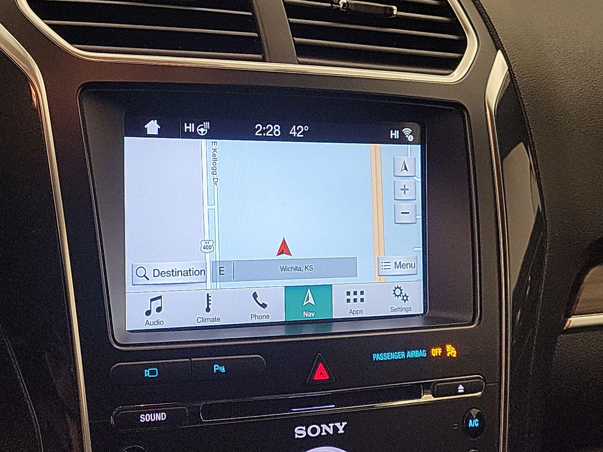 Thumbnail: 2018 Ford Explorer - 14