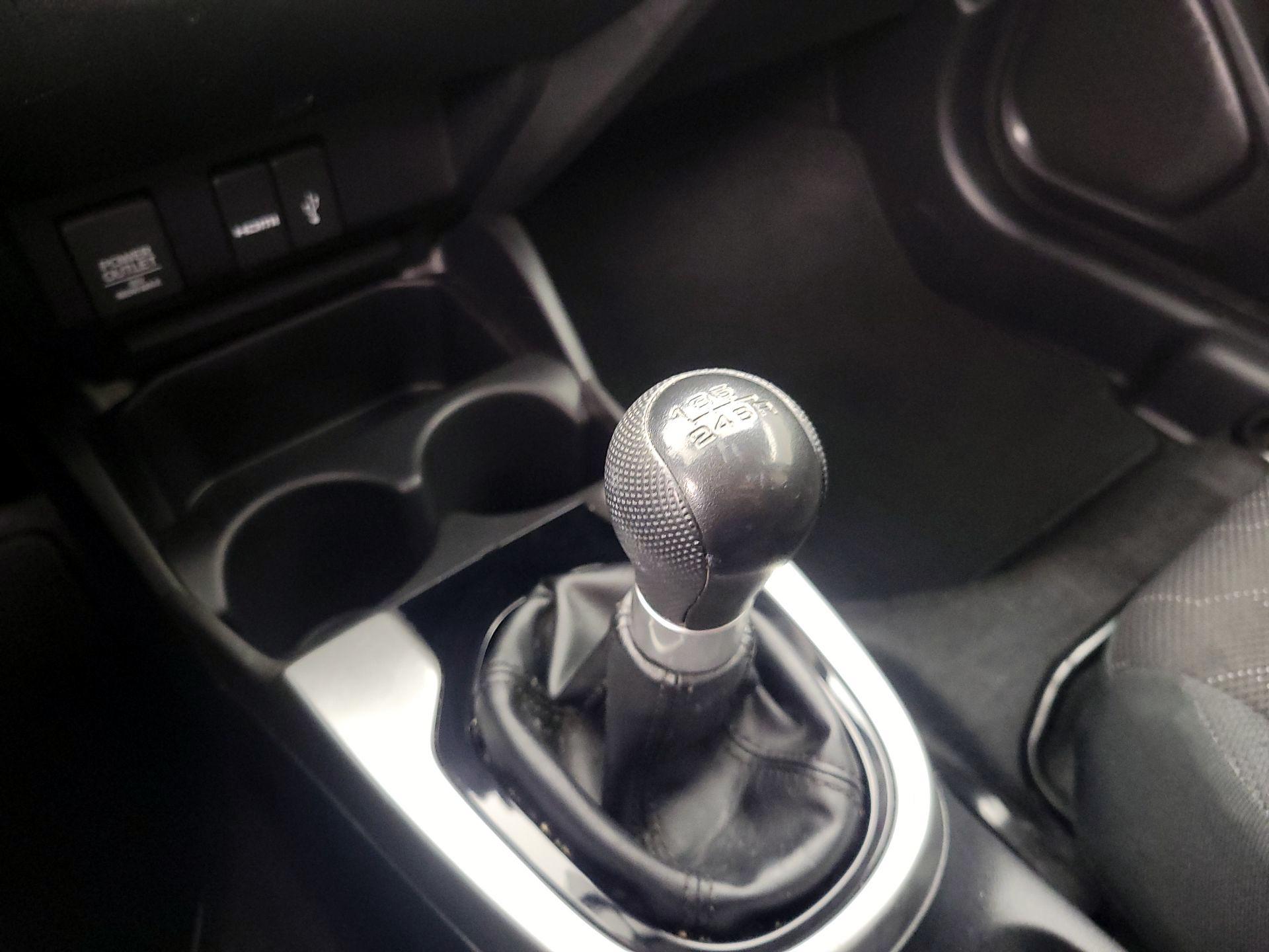 Thumbnail: 2015 Honda Fit - 17