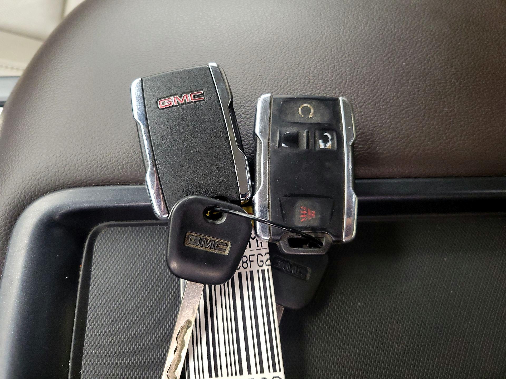 Thumbnail: 2015 GMC Sierra 1500 - 20