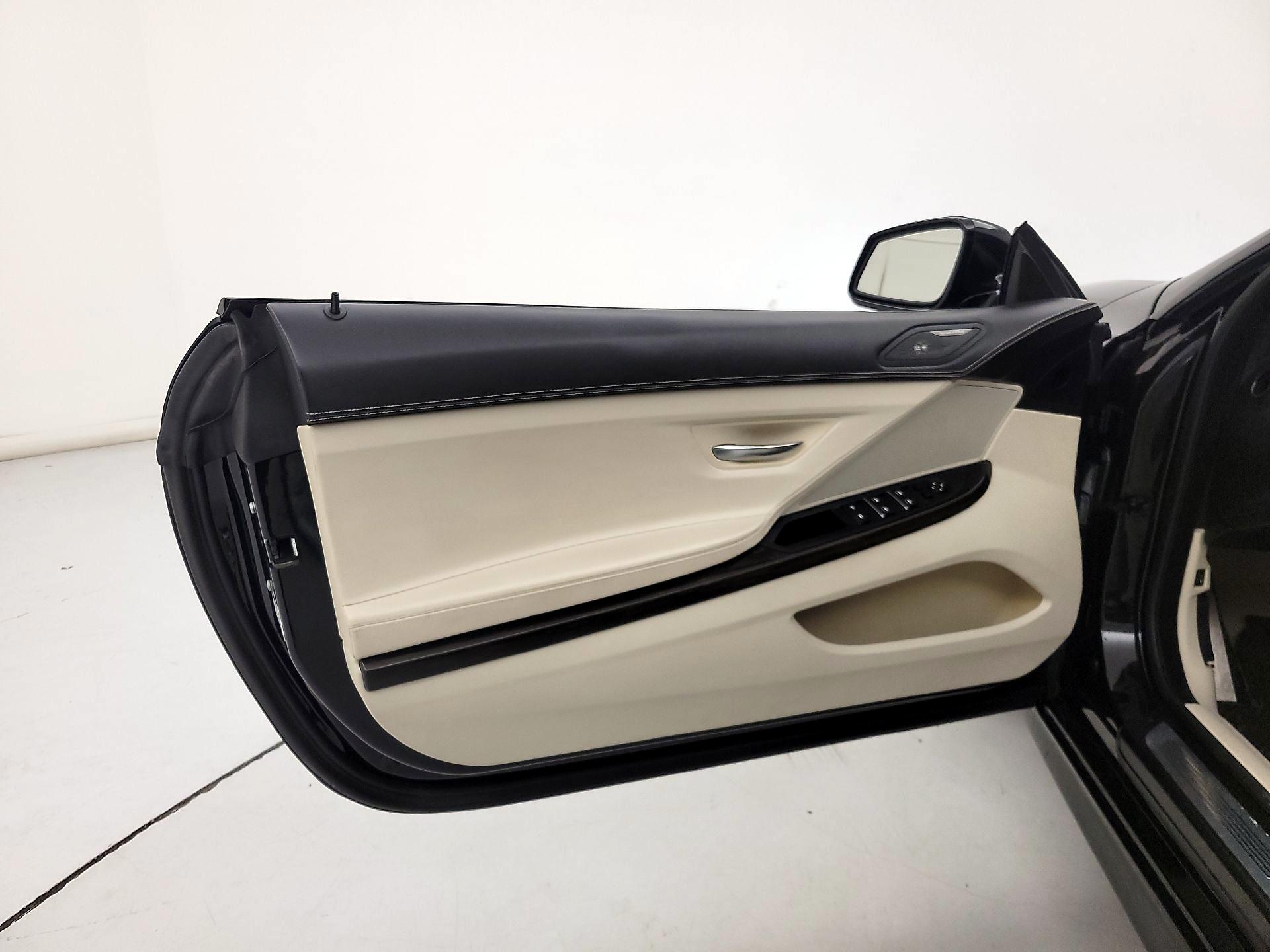 Thumbnail: 2015 BMW 6 Series - 12