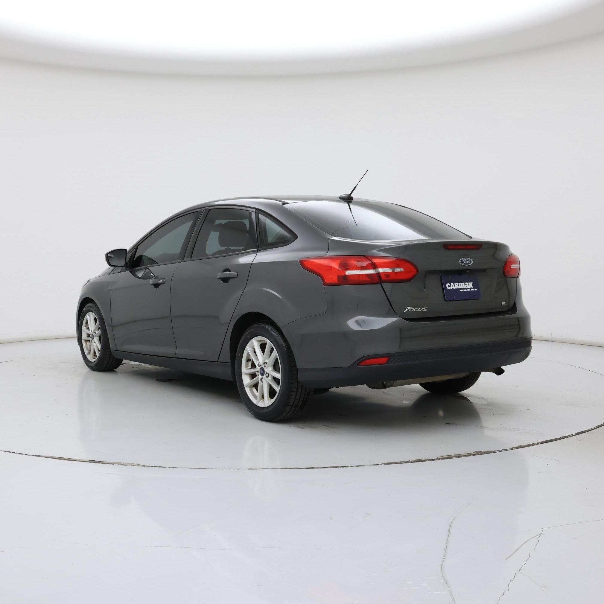 Thumbnail: 2017 Ford Focus - 2