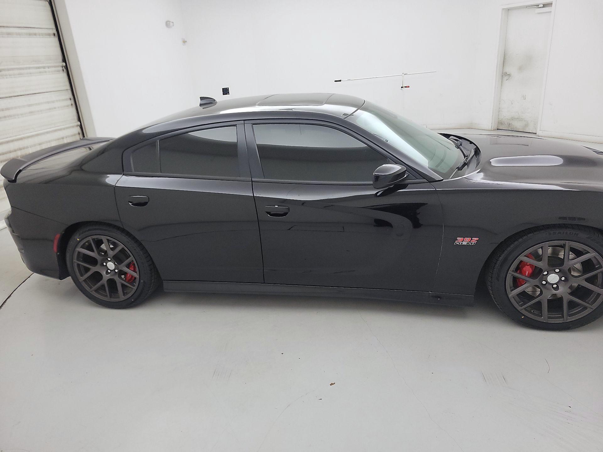 Thumbnail: 2016 Dodge Charger - 4