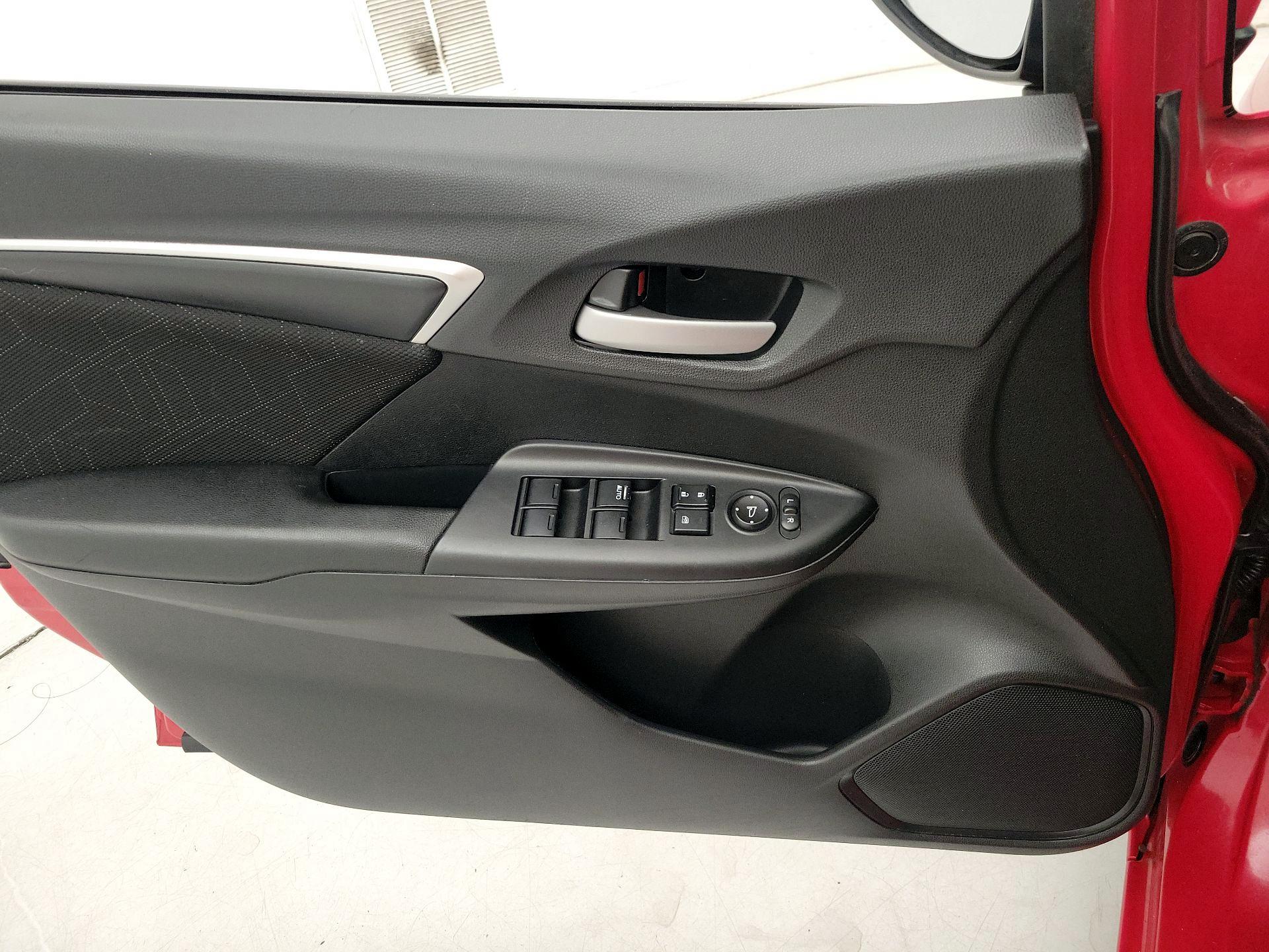 Thumbnail: 2015 Honda Fit - 12