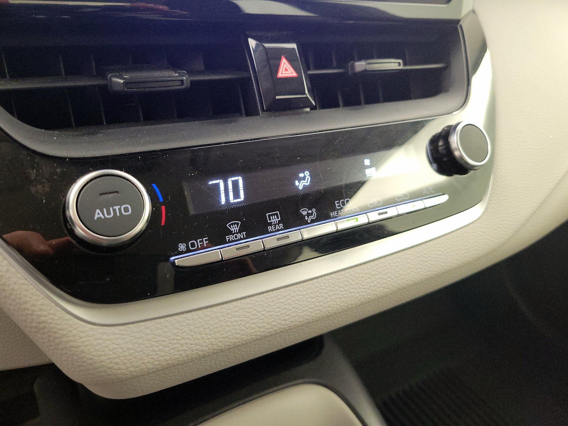 Thumbnail: 2023 Toyota Corolla - 16