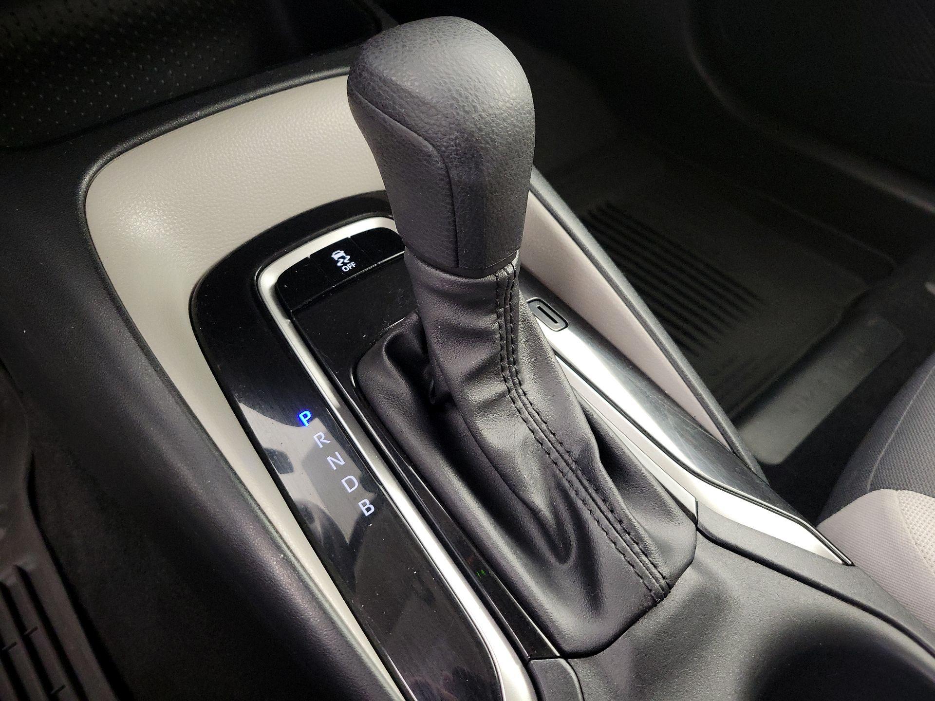 Thumbnail: 2023 Toyota Corolla - 17