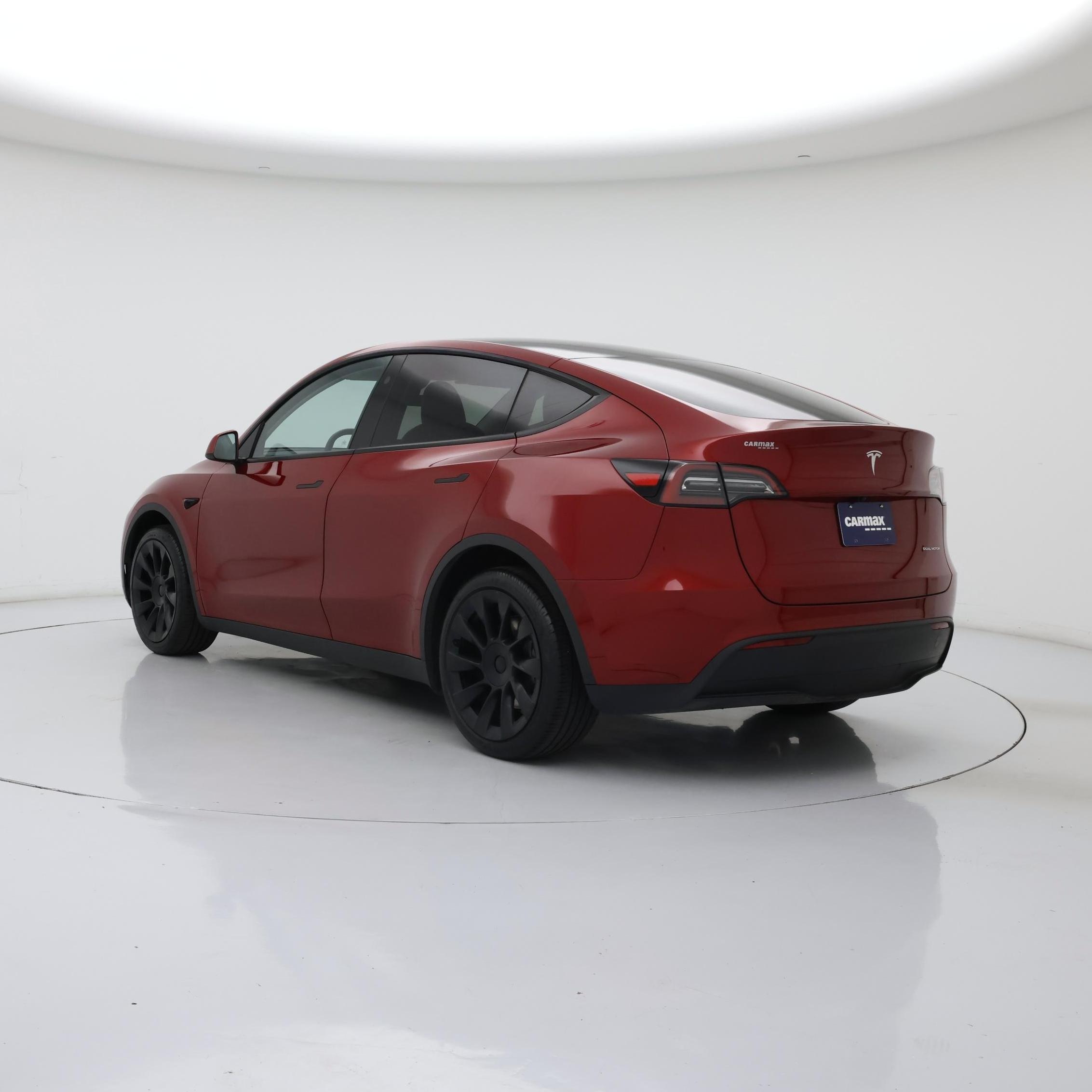 Thumbnail: 2025 Tesla Model Y - 2