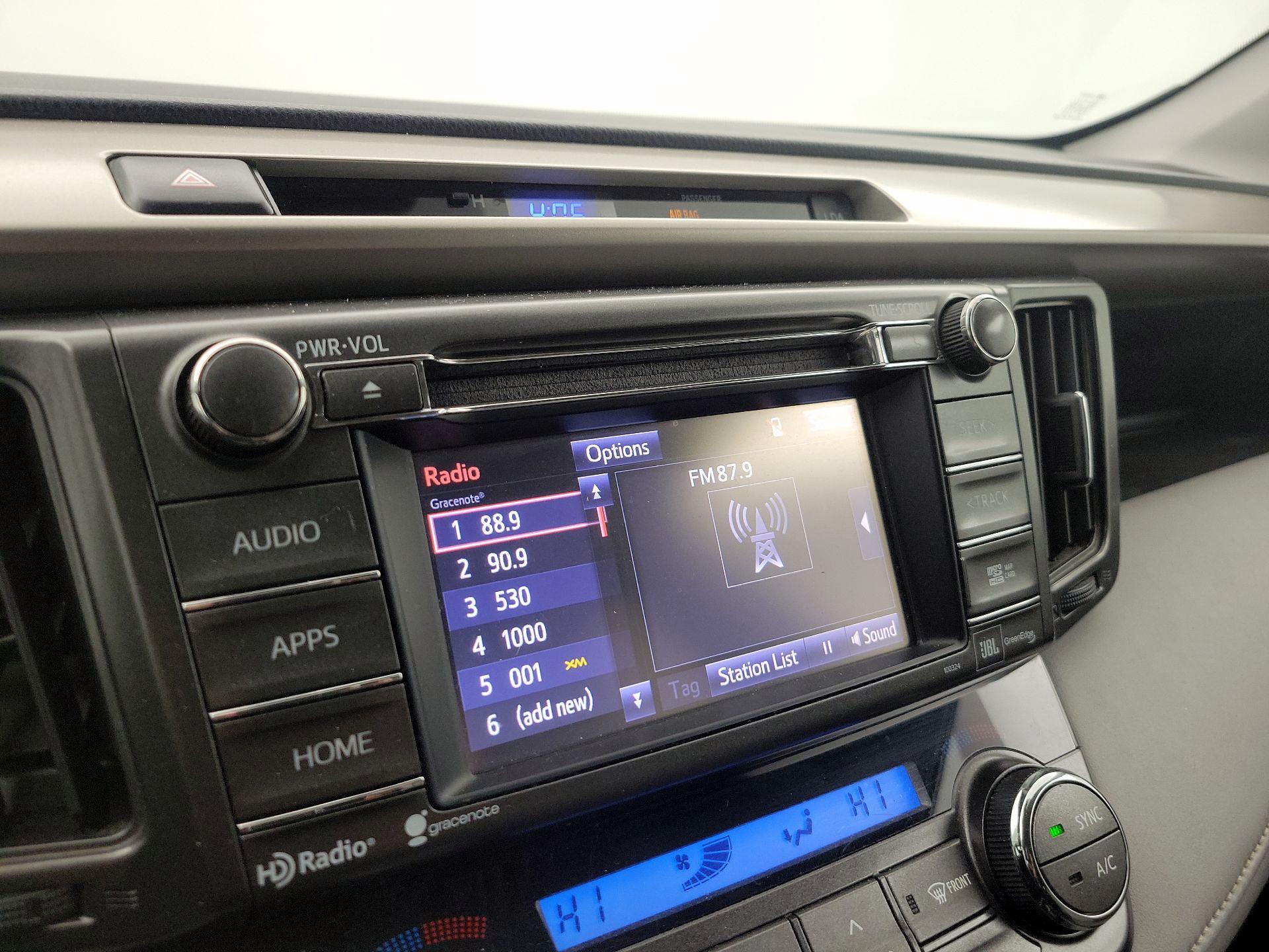 Thumbnail: 2015 Toyota RAV4 - 16